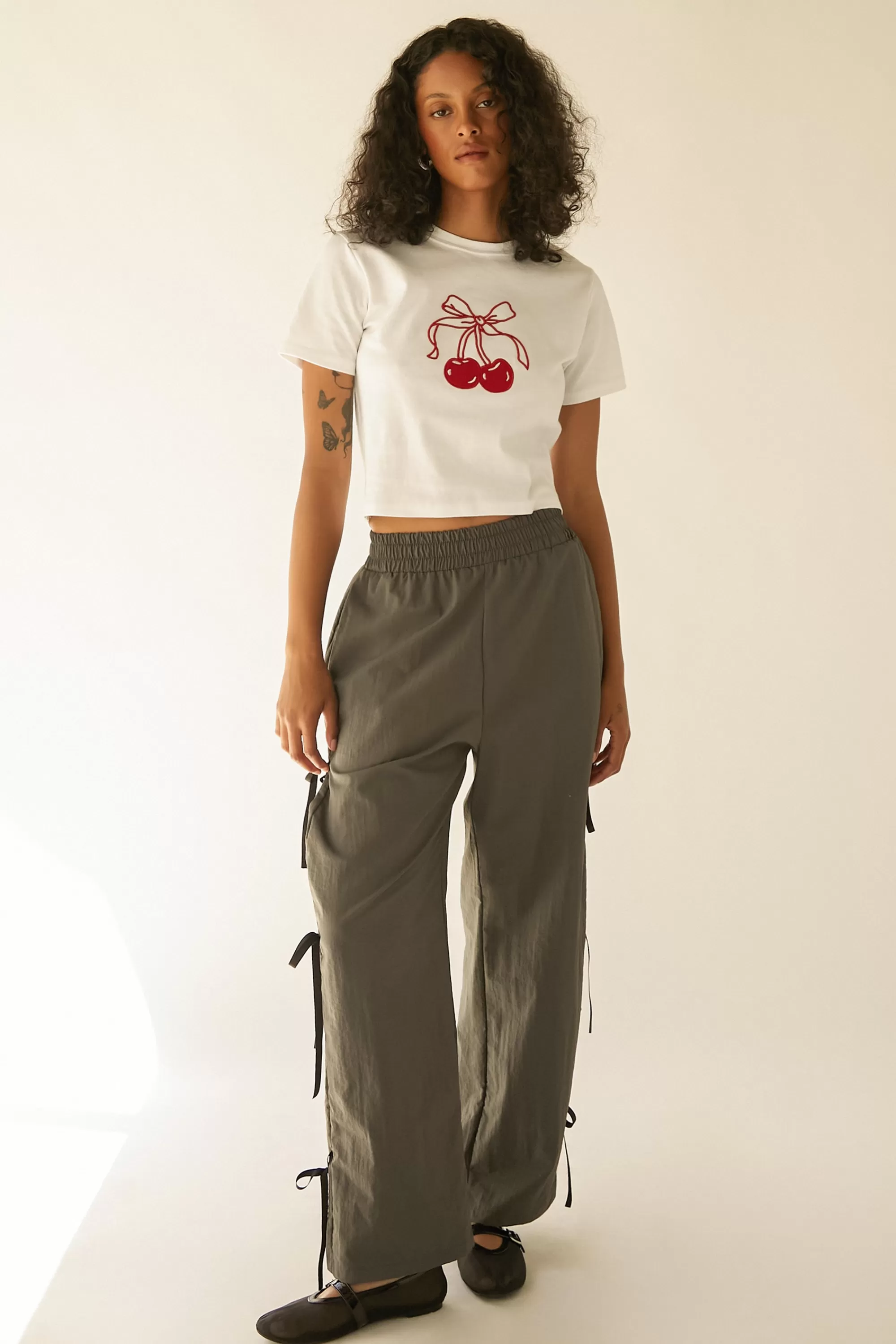 OAK + FORT CHERRY GRAPHIC T-SHIRT | Women Tops
