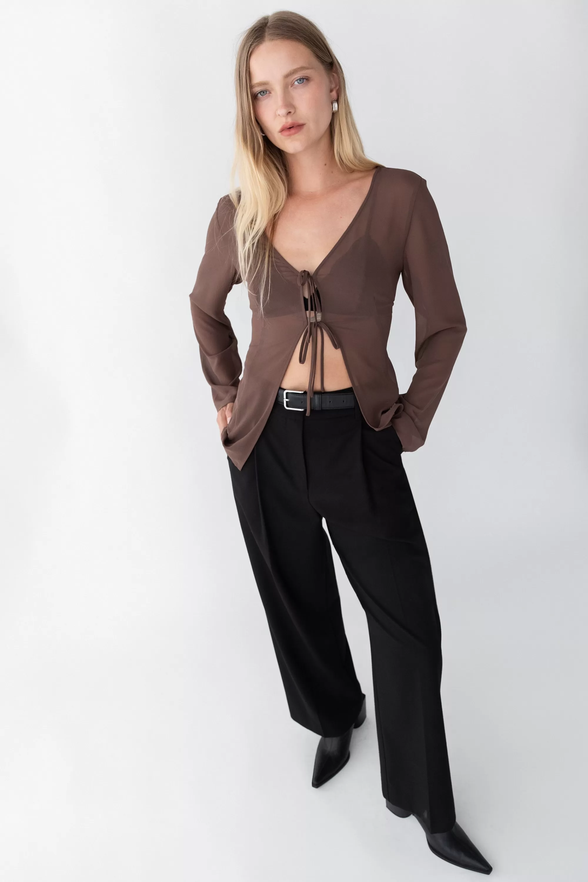 OAK + FORT CHIFFON TIE FRONT BLOUSE | Women Tops