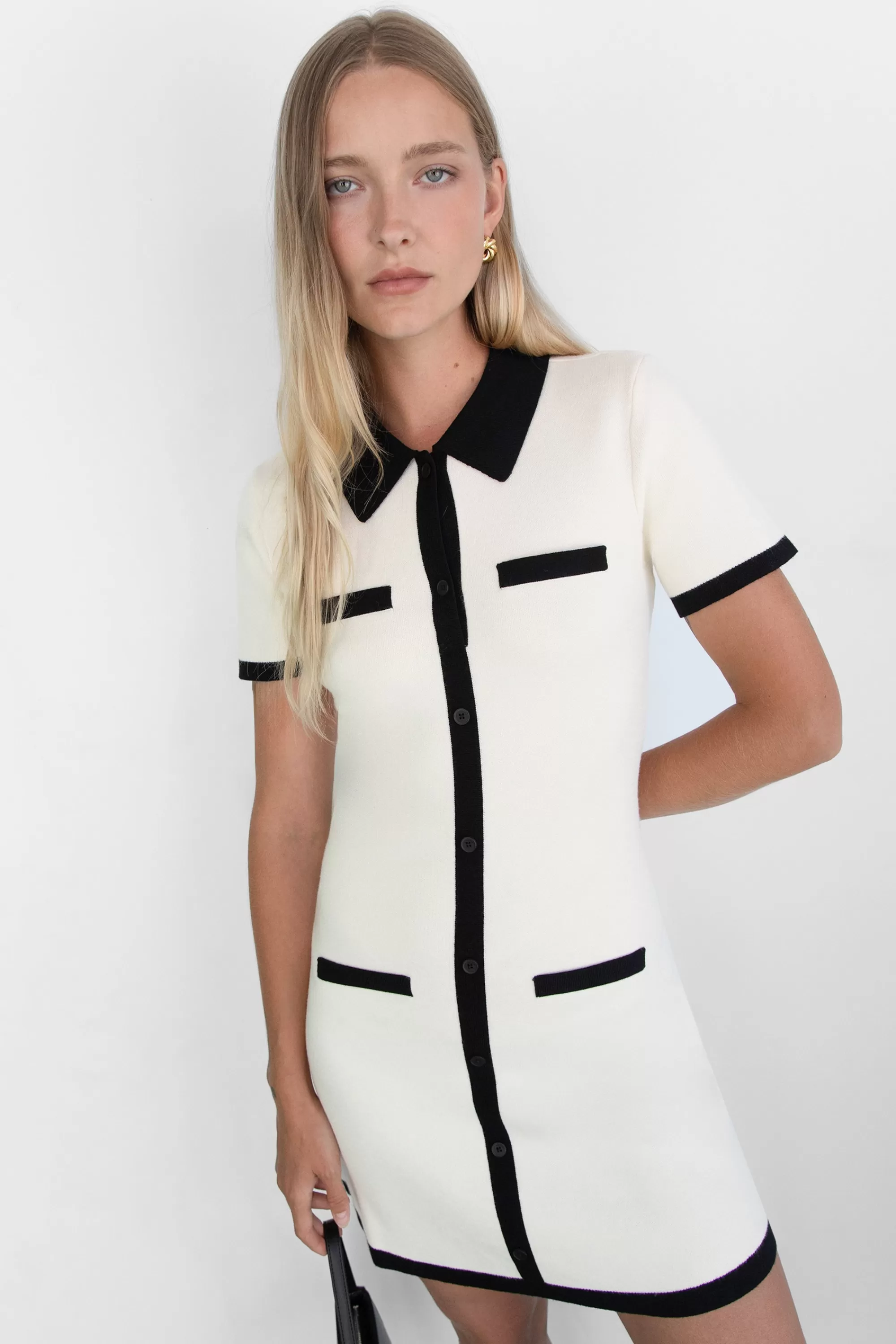 OAK + FORT COLLARED CONTRAST TRIM KNIT MINI DRESS | Women Dresses