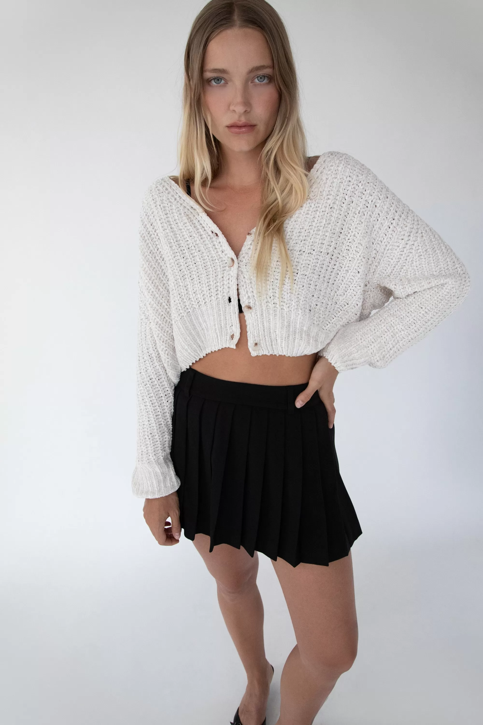 OAK + FORT CROPPED CHENILLE KNIT CARDIGAN | Women Sweaters & Cardigans