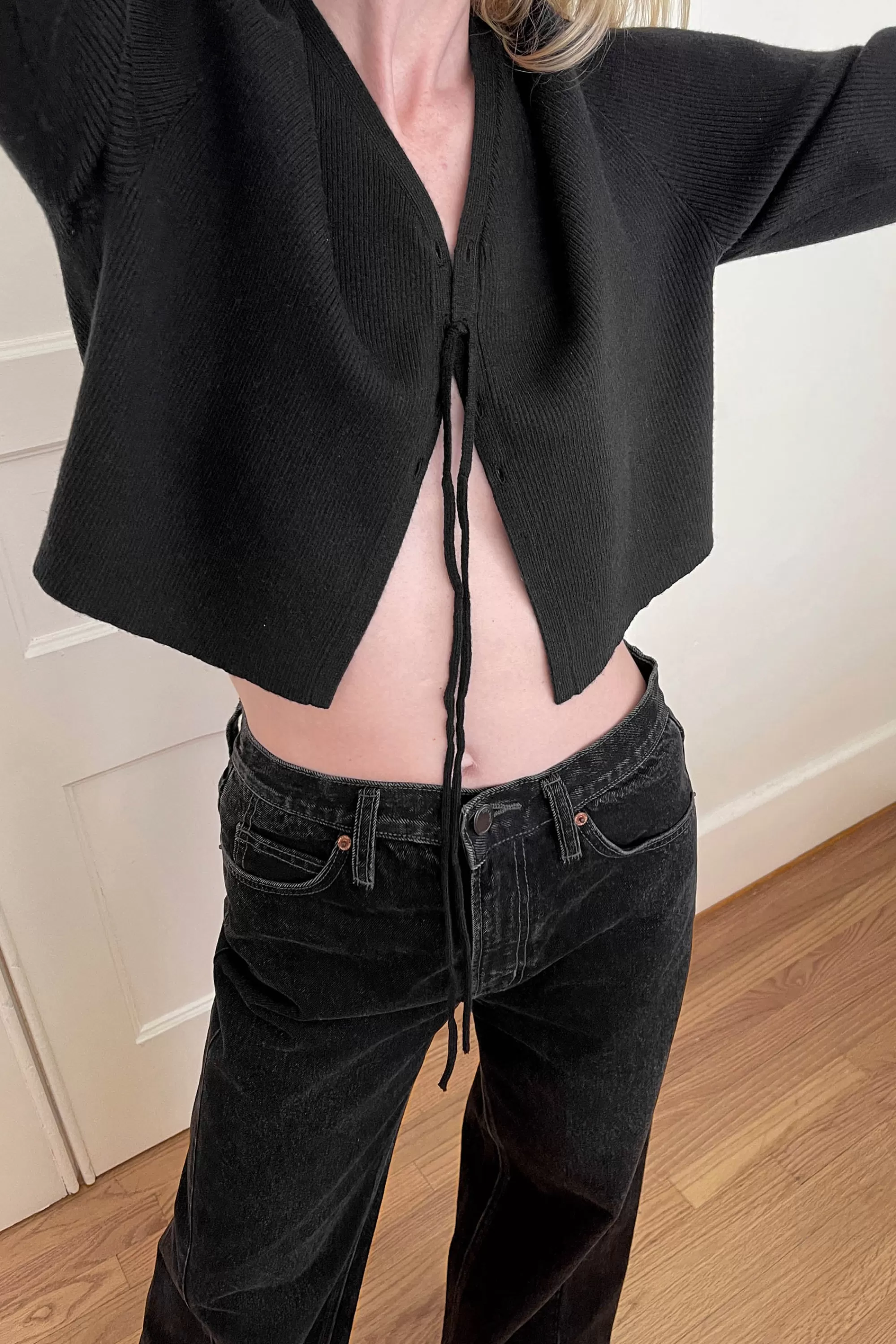 OAK + FORT CROPPED LACE-UP CARDIGAN | Women Sweaters & Cardigans