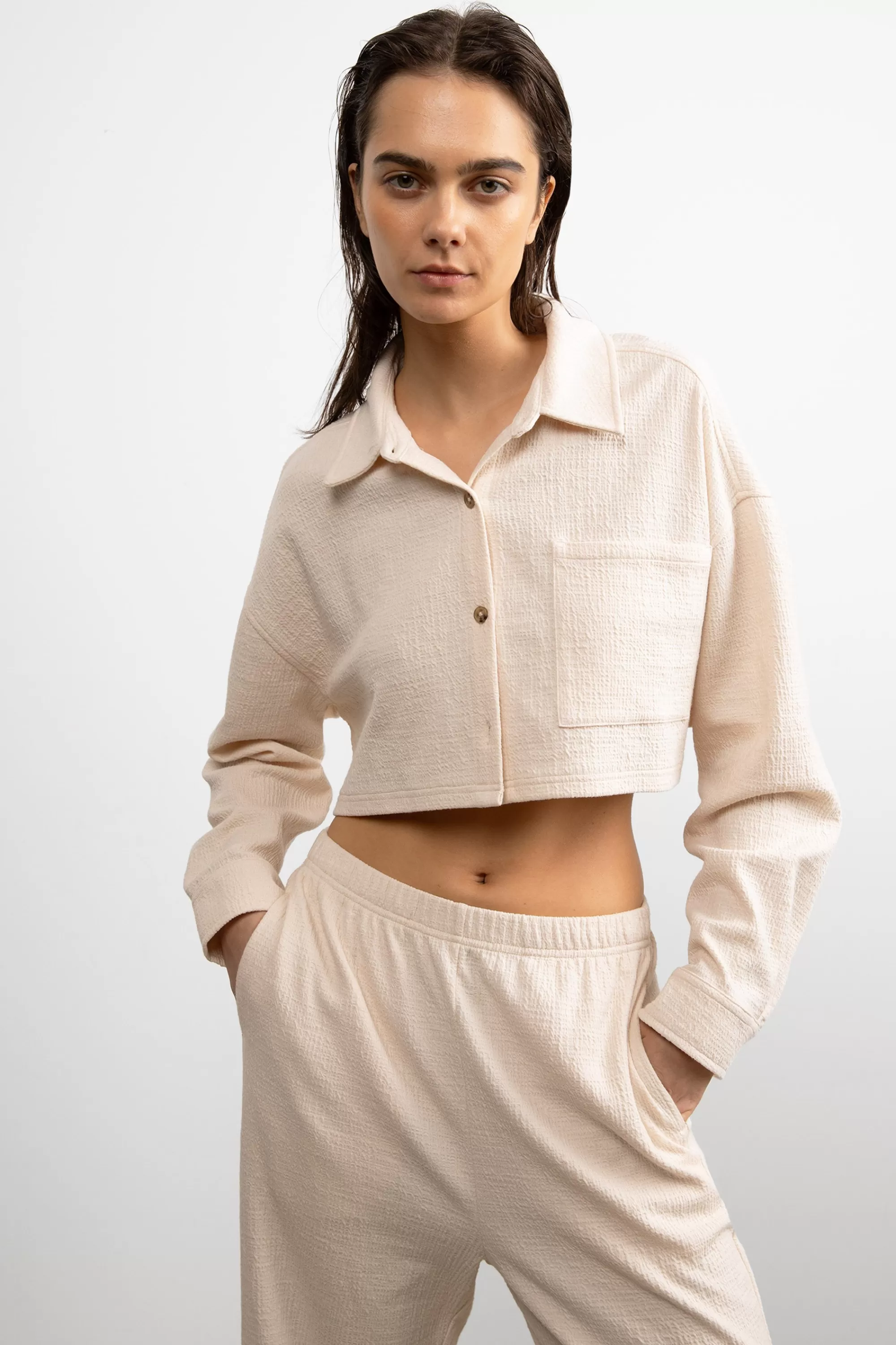 OAK + FORT CROPPED OVERSIZED KNIT SHIRT | Women Tops