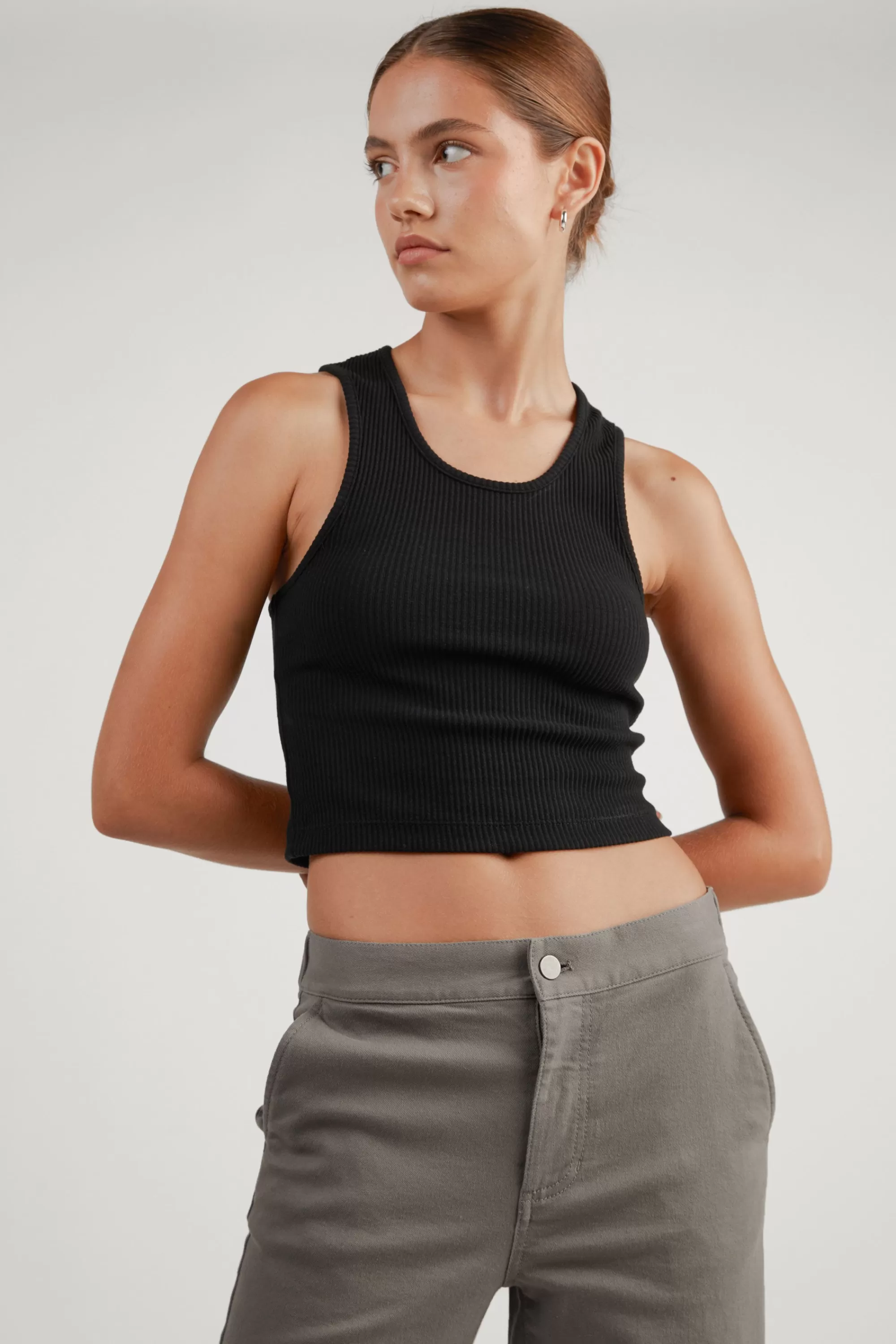 OAK + FORT CROPPED RIBBED TANK | Women Tops