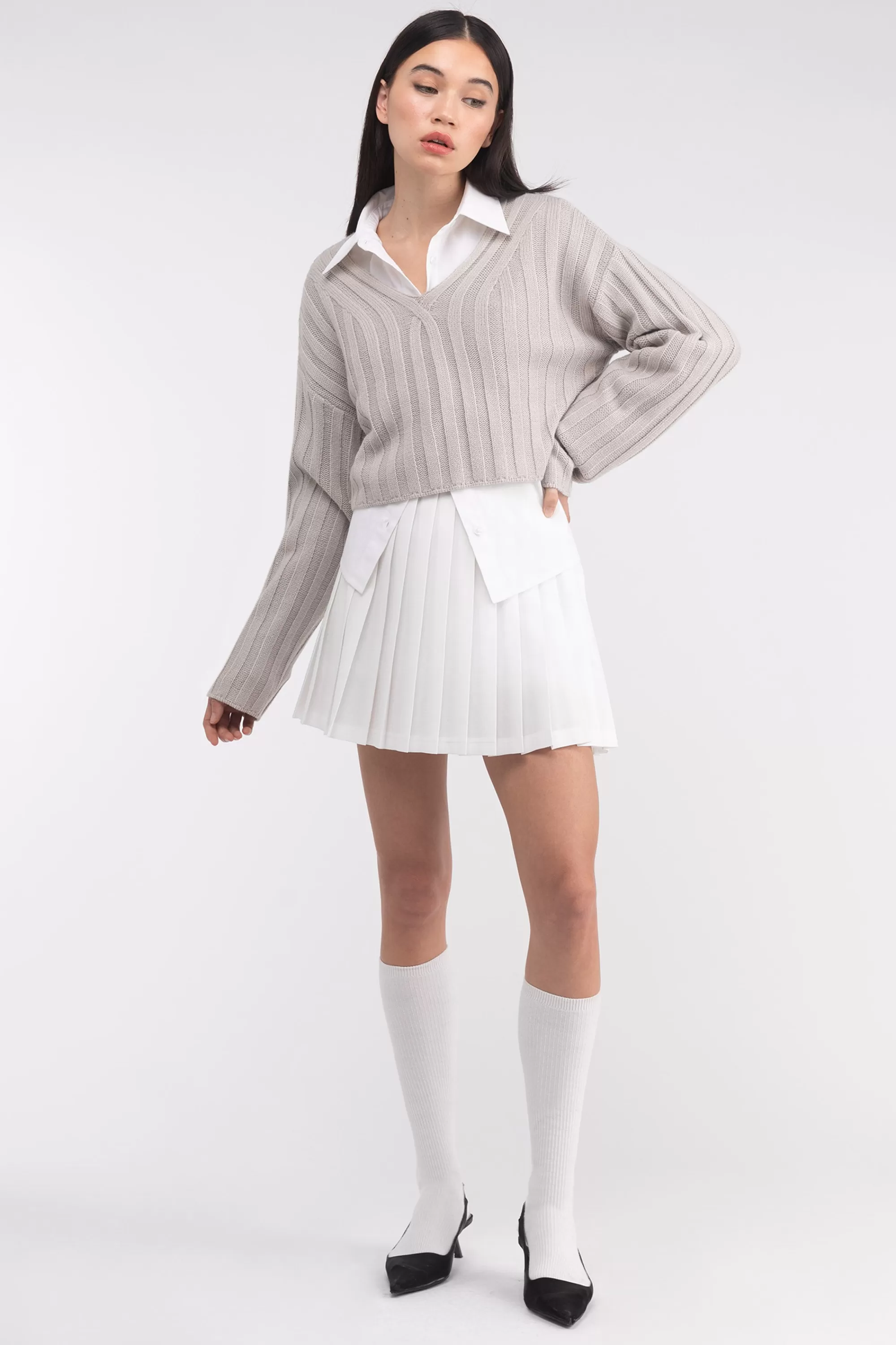 OAK + FORT CROPPED RIB-KNIT V-NECK SWEATER | Women Sweaters & Cardigans