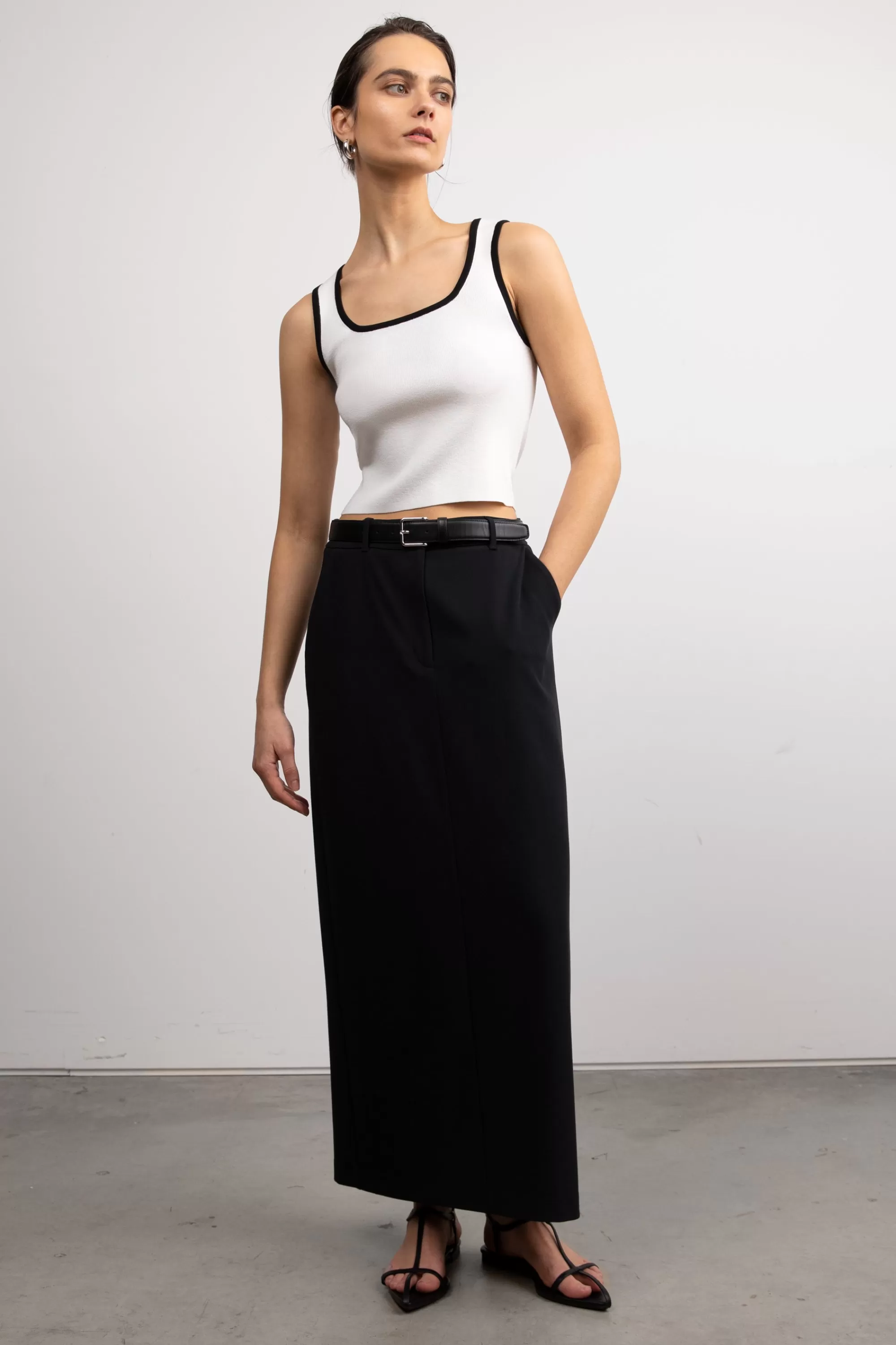 OAK + FORT CROPPED SWEATER TANK | Women Tops | Sweaters & Cardigans