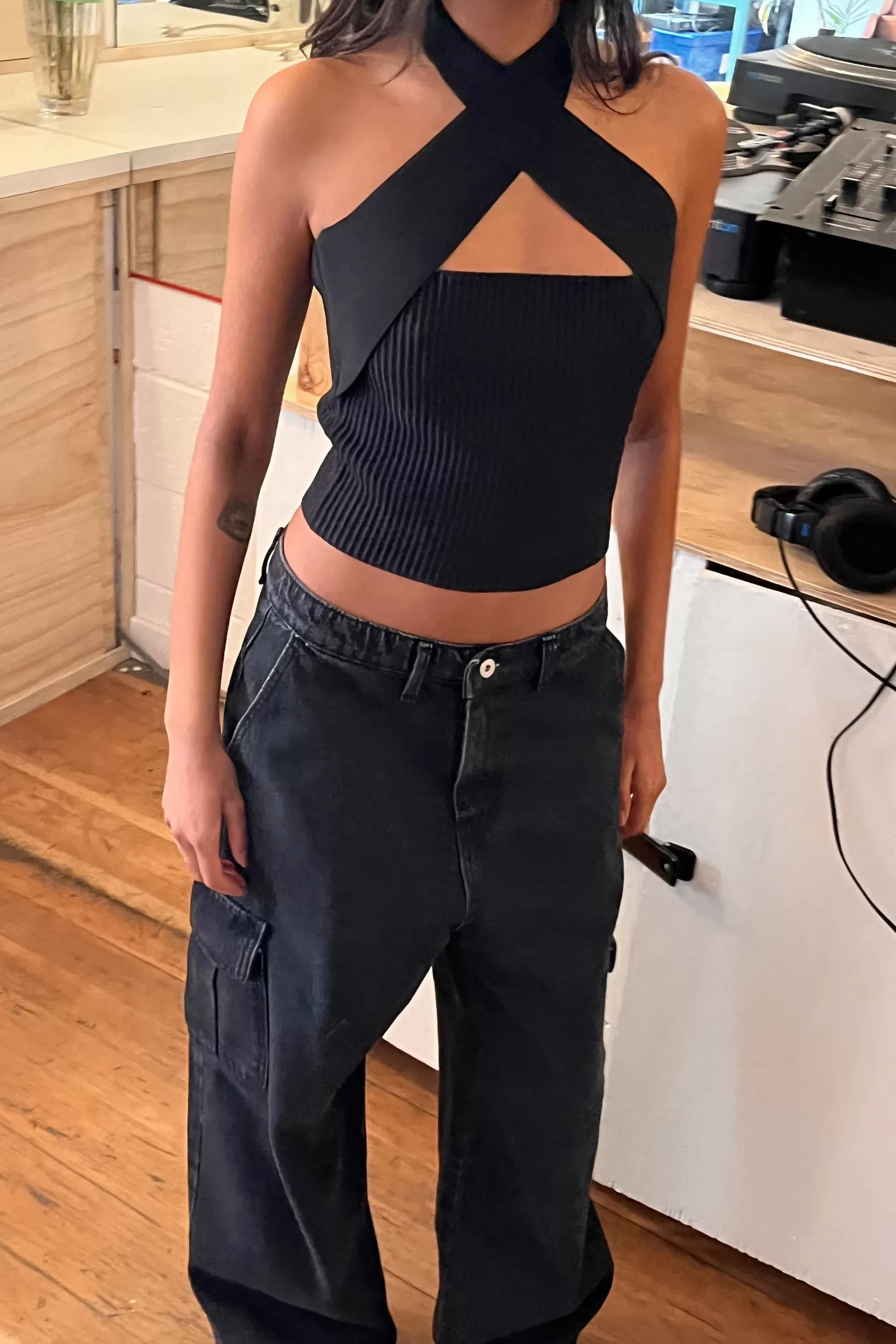 OAK + FORT CROSSFRONT CROPPED TANK | Women Tops | Sweaters & Cardigans