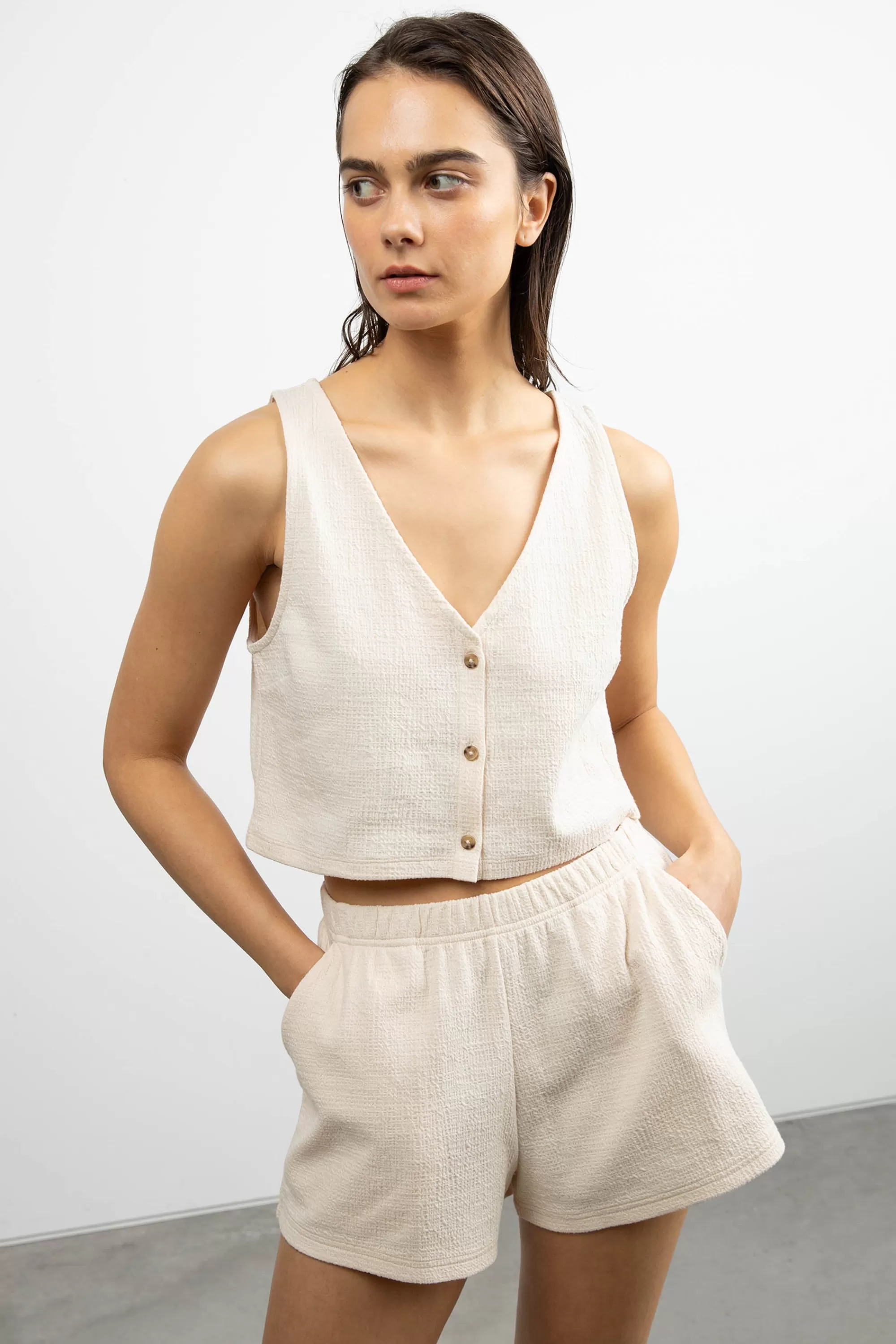 OAK + FORT ELASTIC WAIST SHORT | Women Shorts