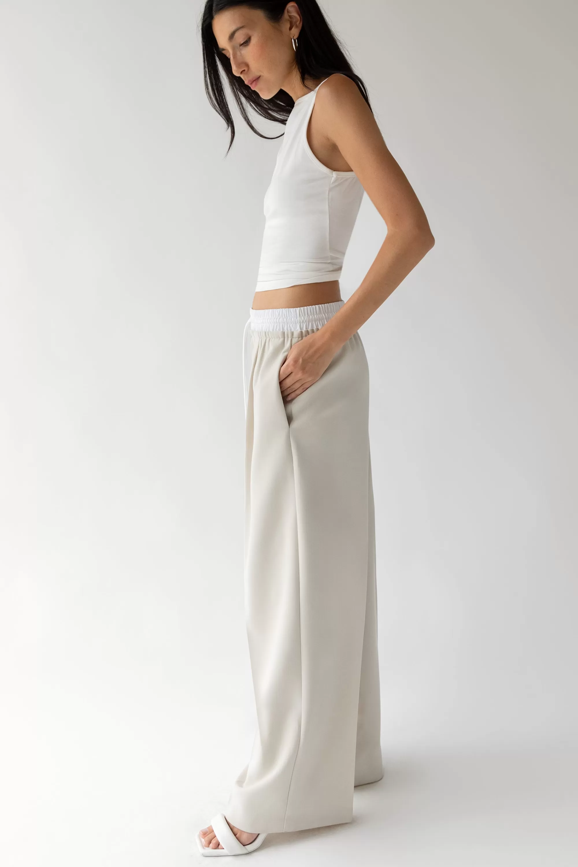 OAK + FORT EXPOSED ELASTIC WAISTBAND DRESS PANT | Women Pants