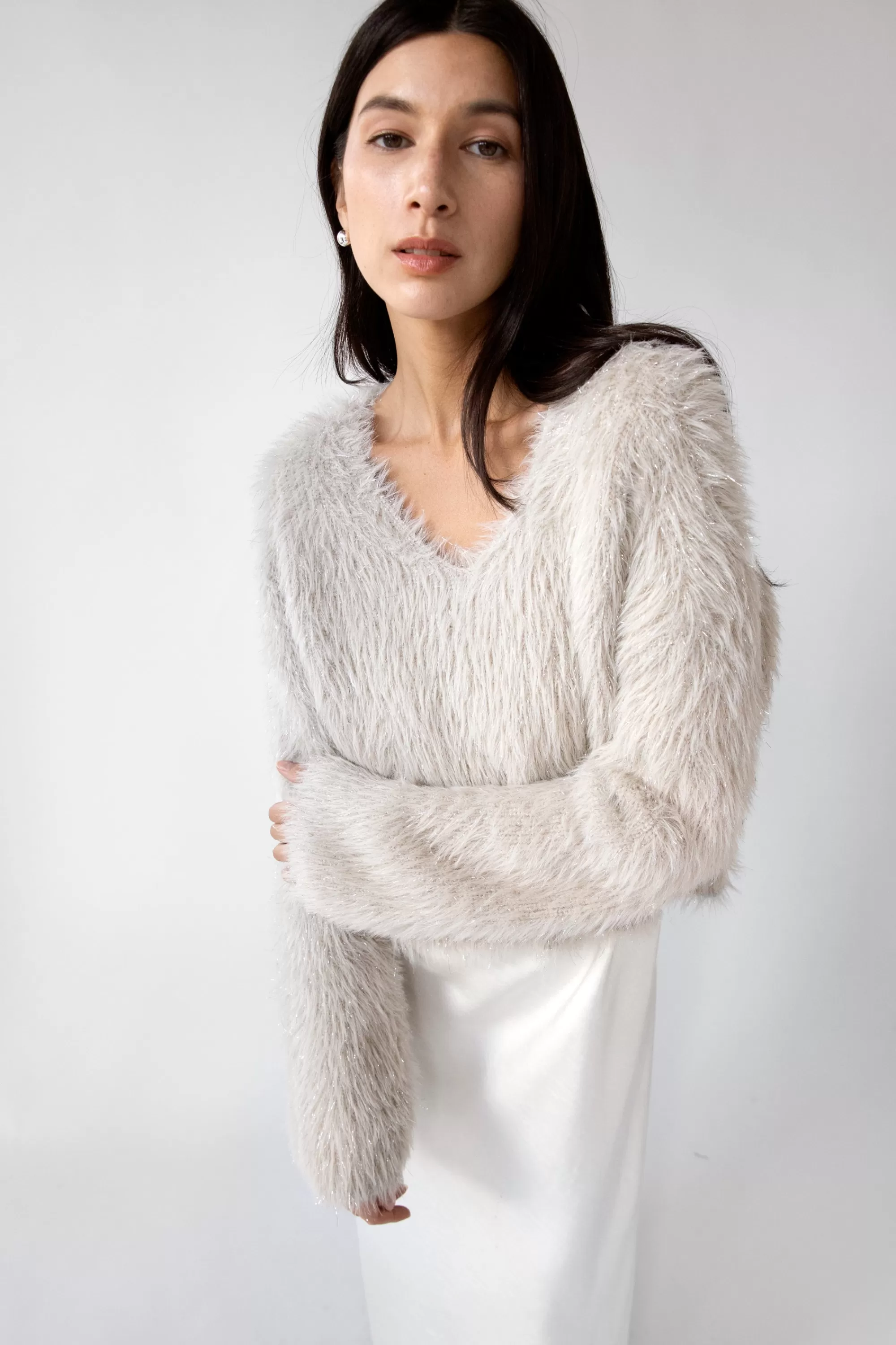 OAK + FORT FUZZY METALLIC TINSEL SWEATER | Women Sweaters & Cardigans