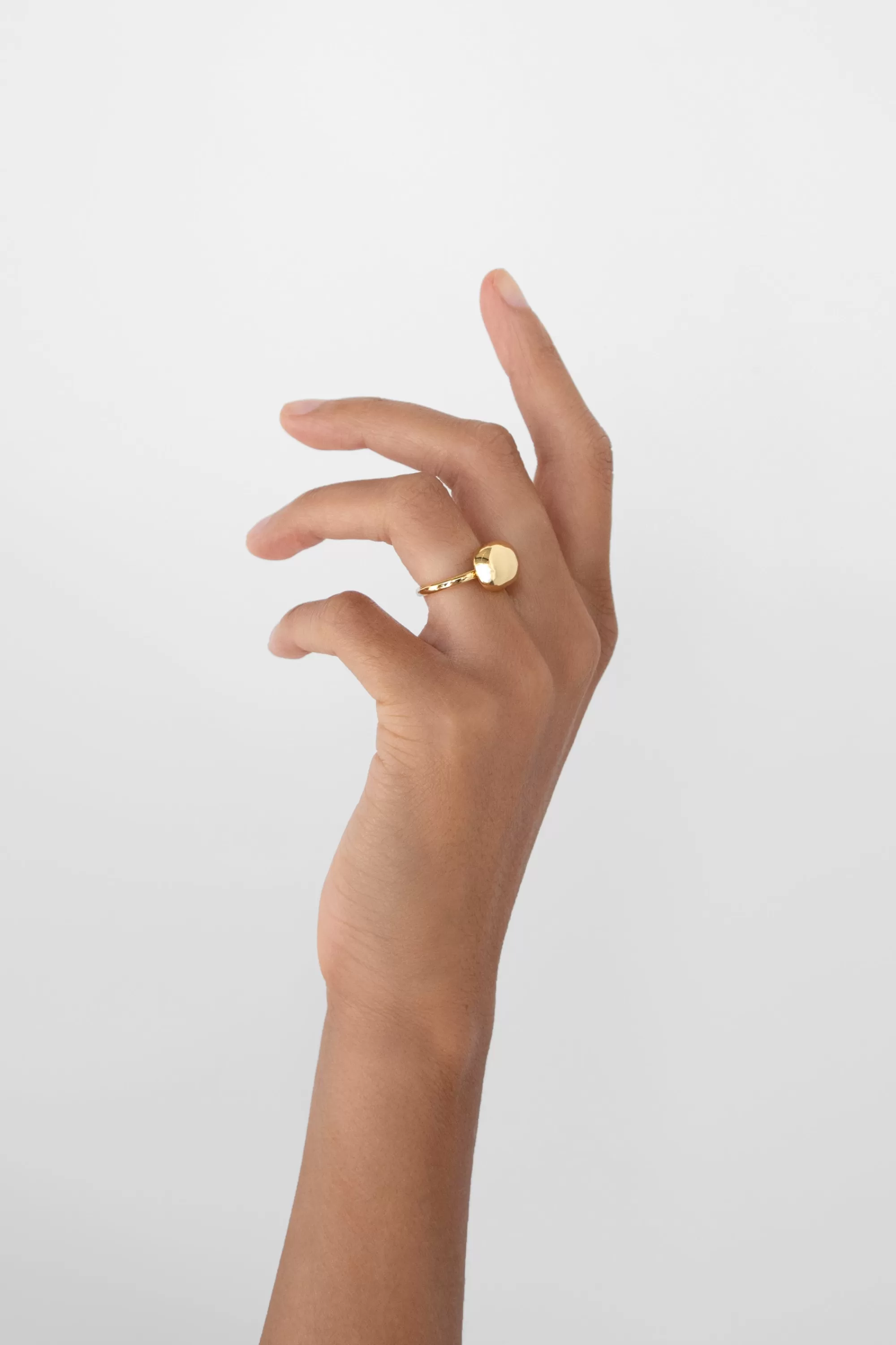 OAK + FORT LARGE PEBBLE RING | Women Rings & Bracelets | Rings & Bracelets