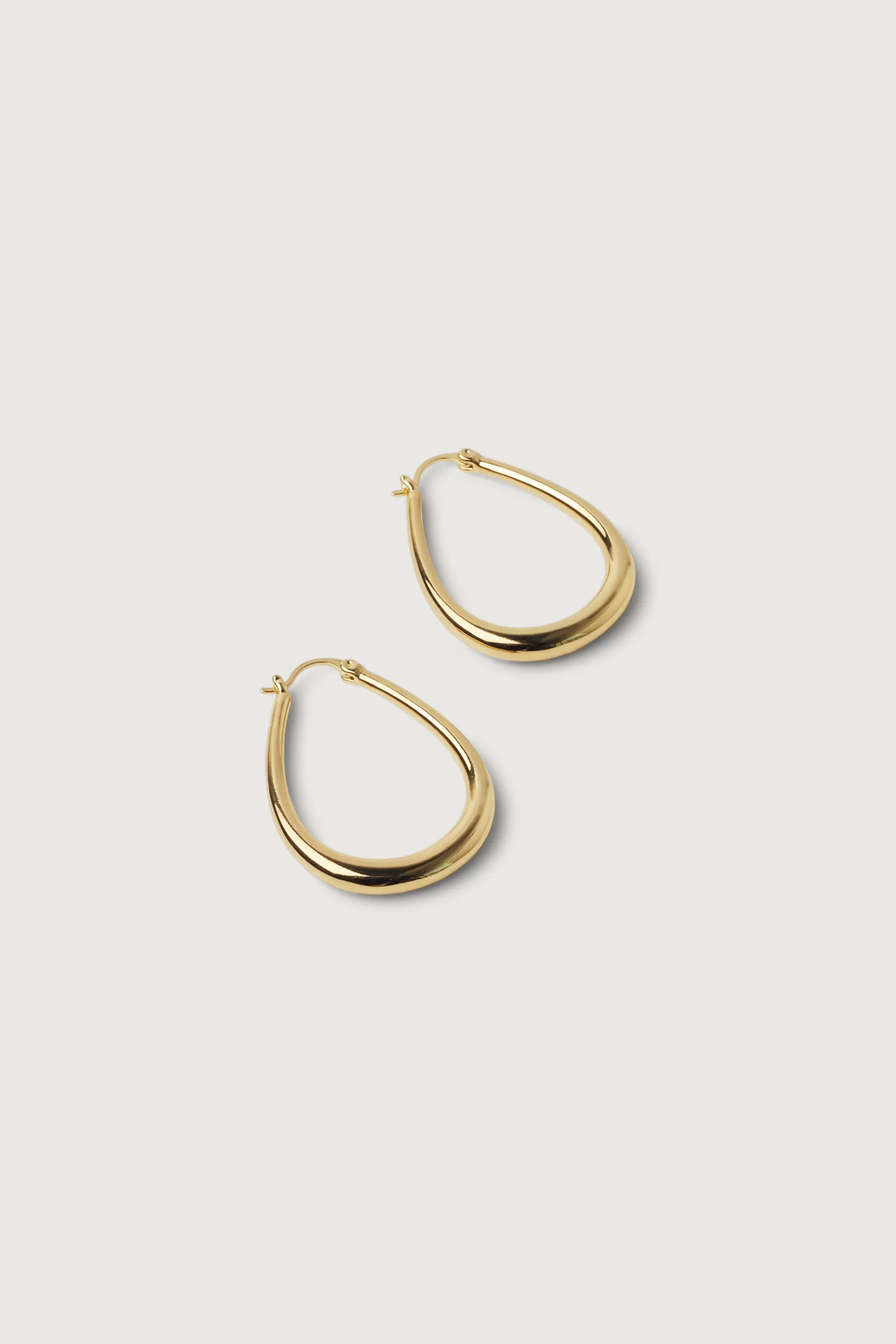 OAK + FORT LARGE TEAR DROP HOOPS | Women Earrings | Earrings