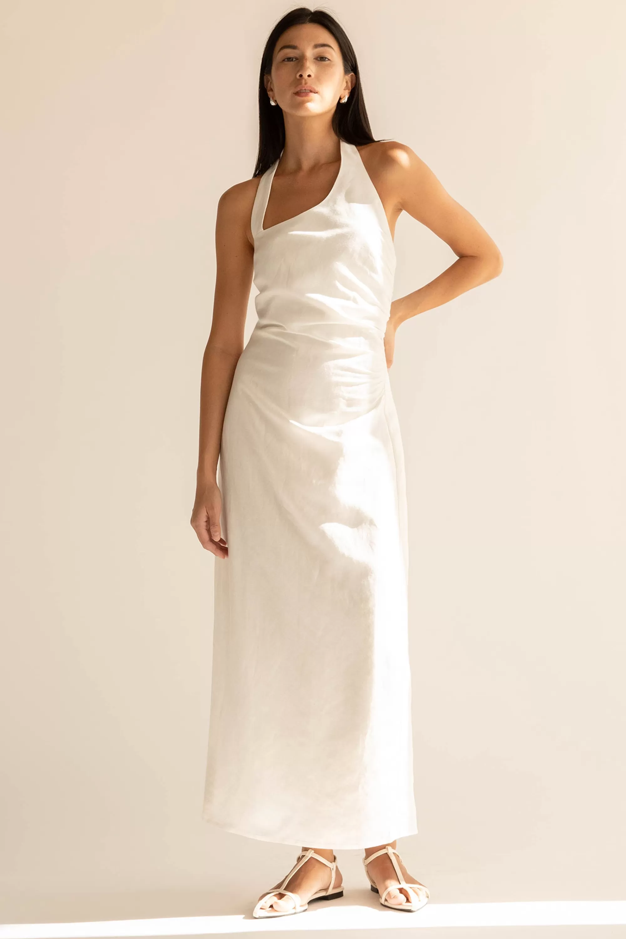 OAK + FORT LINEN BLEND ASYMMETRIC HALTER MAXI DRESS | Women Dresses