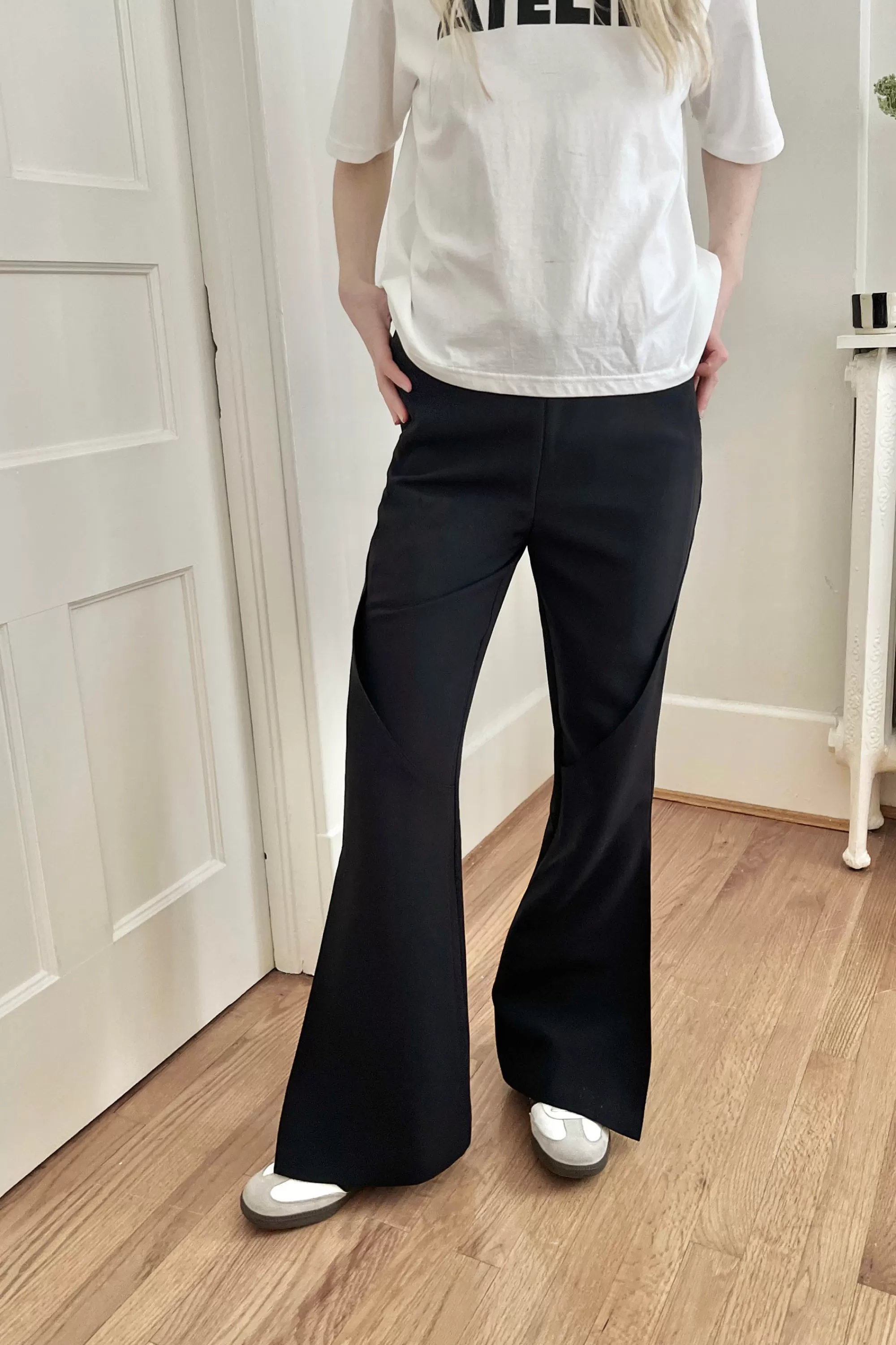 OAK + FORT MID-RISE FLARED PANT | Women Pants