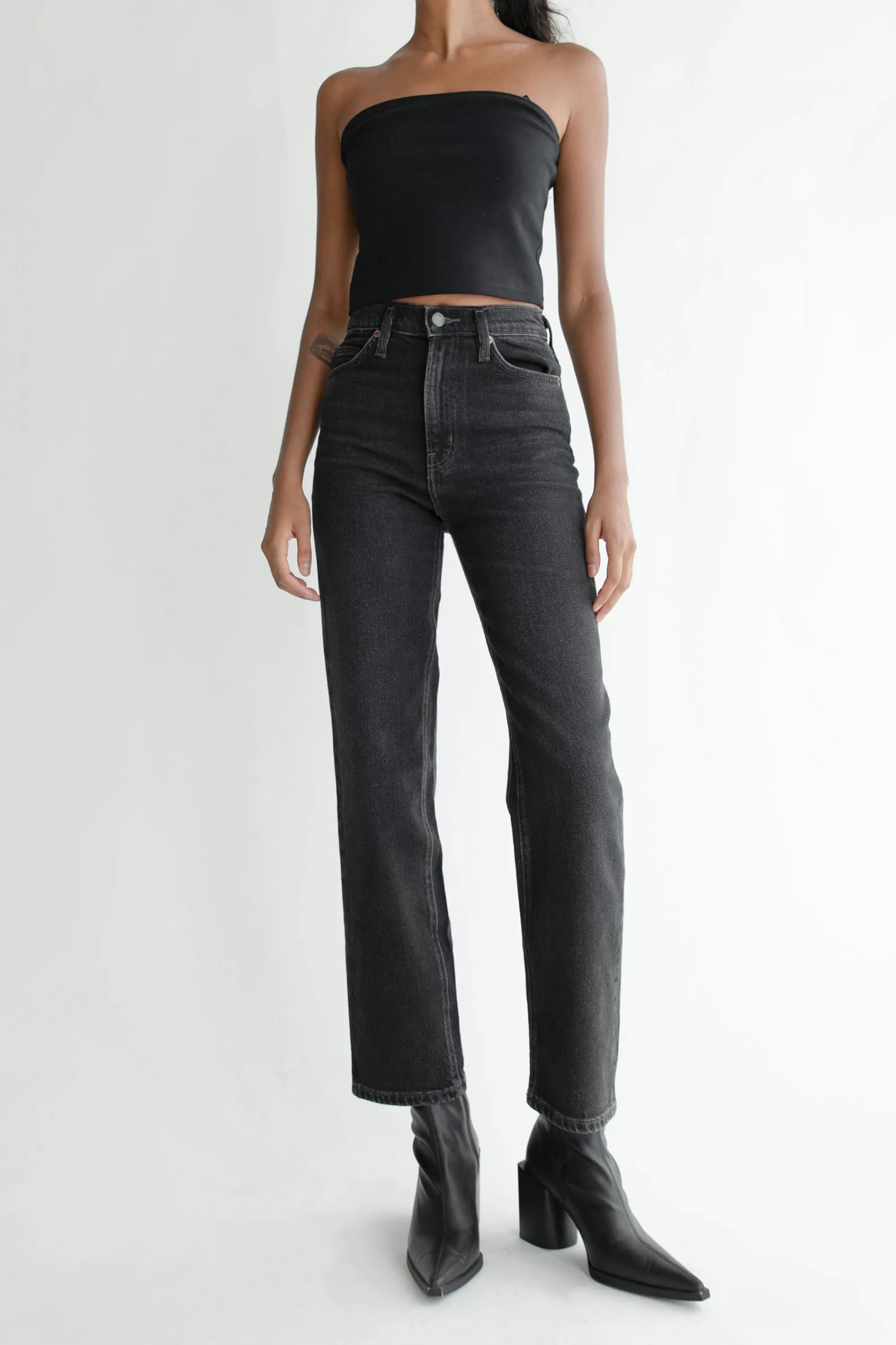 OAK + FORT OAK ESSENTIAL STRAIGHT LEG HIGH-RISE JEAN | Women Denim