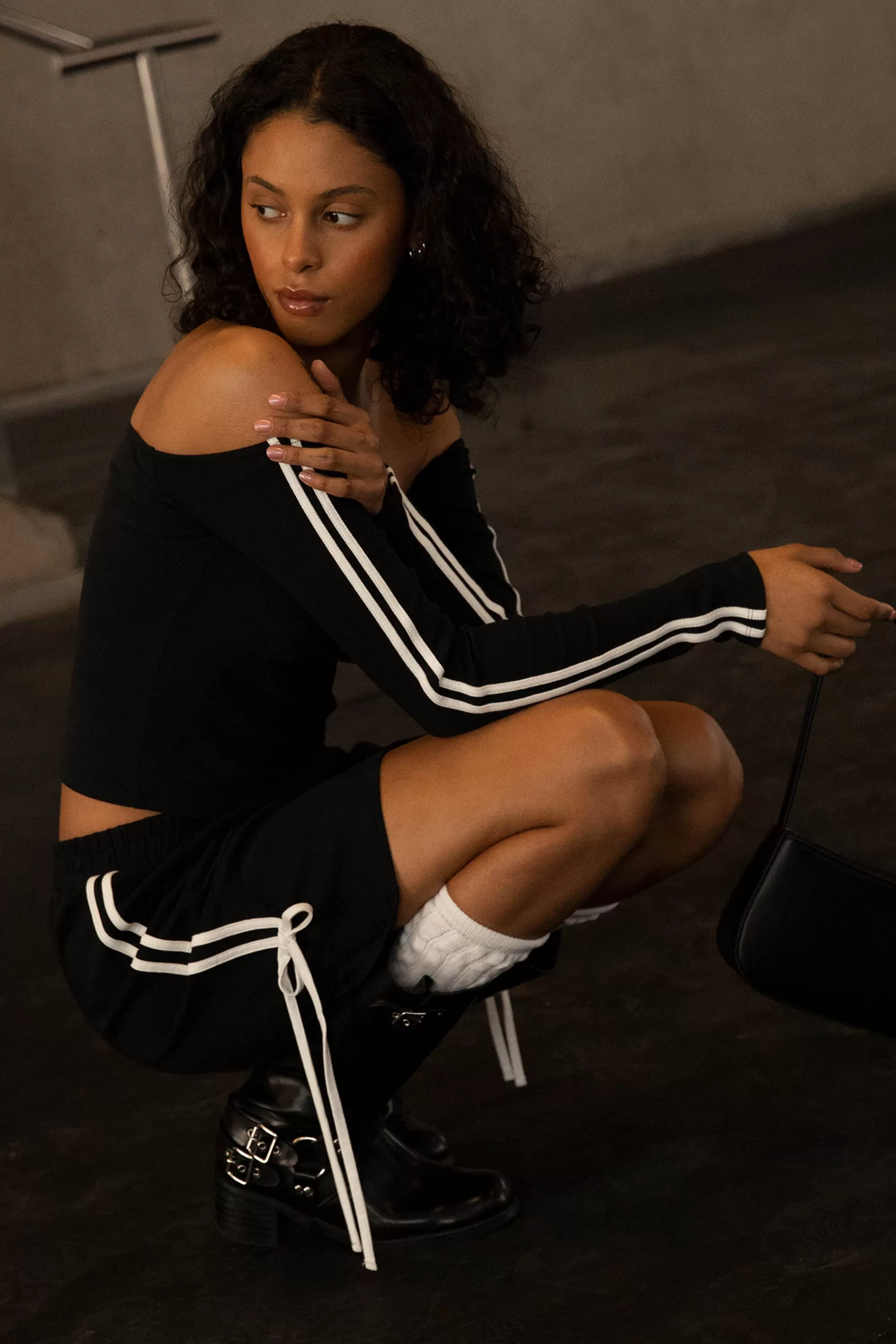 OAK + FORT OFF THE SHOULDER TOP WITH SIDE DETAIL | Women Tops