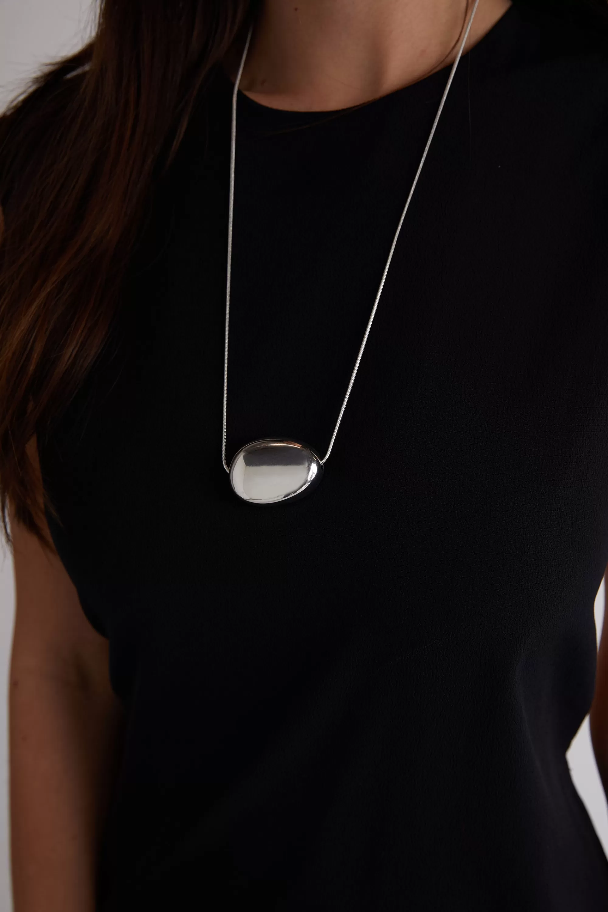 OAK + FORT PEBBLE PENDANT NECKLACE | Women Necklaces | Necklaces