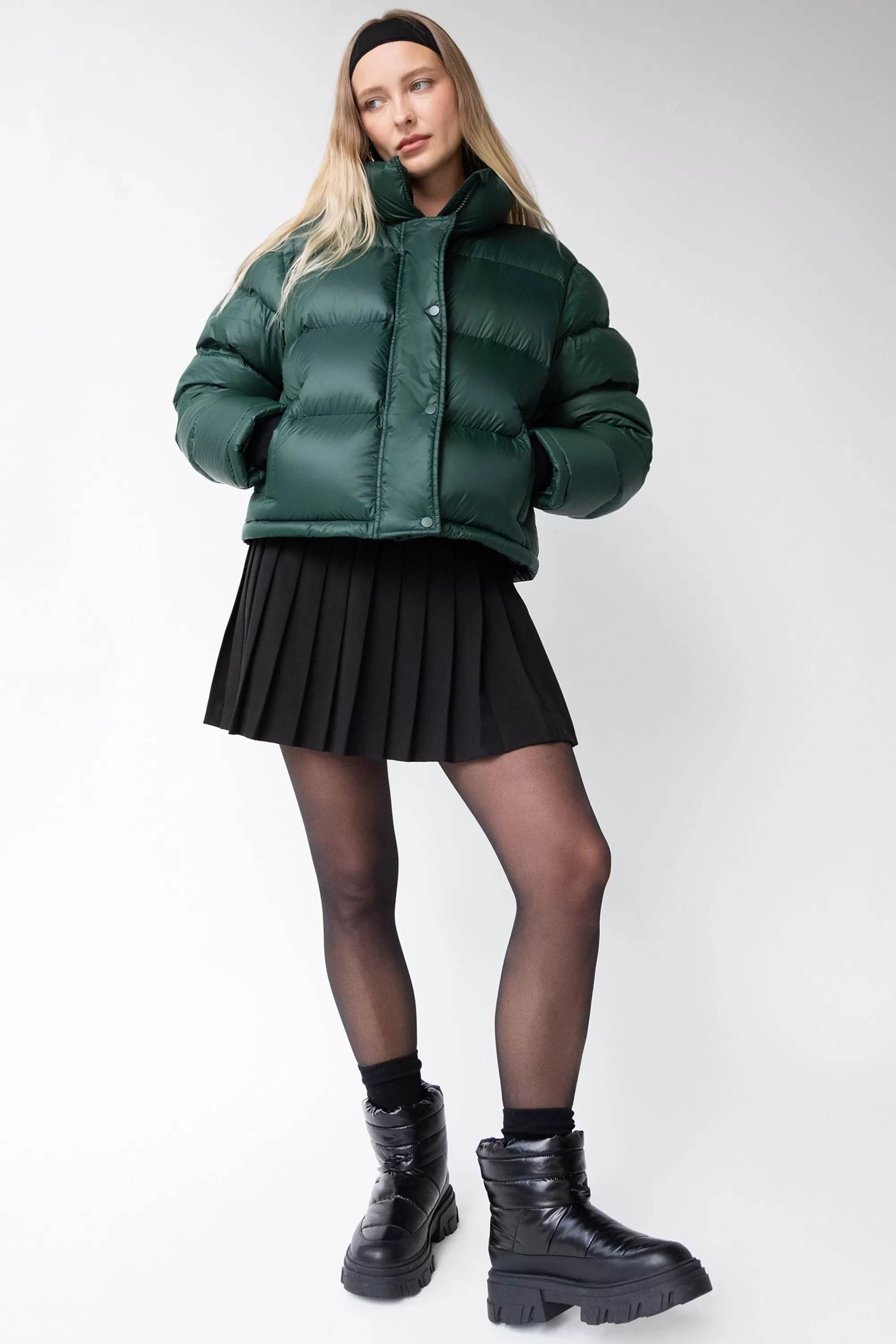 OAK + FORT PLEATED SUITING MINI SKIRT | Women Skirts