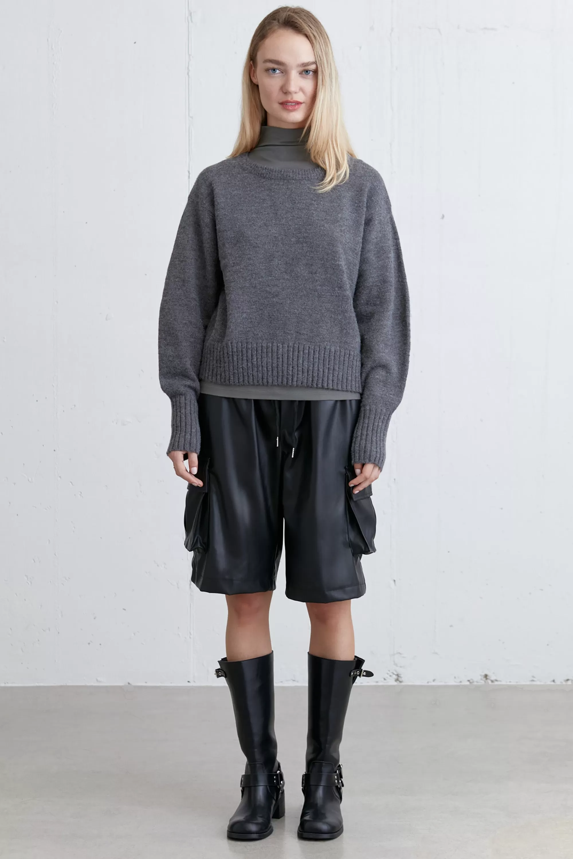 OAK + FORT RELAXED FIT CREWNECK SWEATER | Women Sweaters & Cardigans