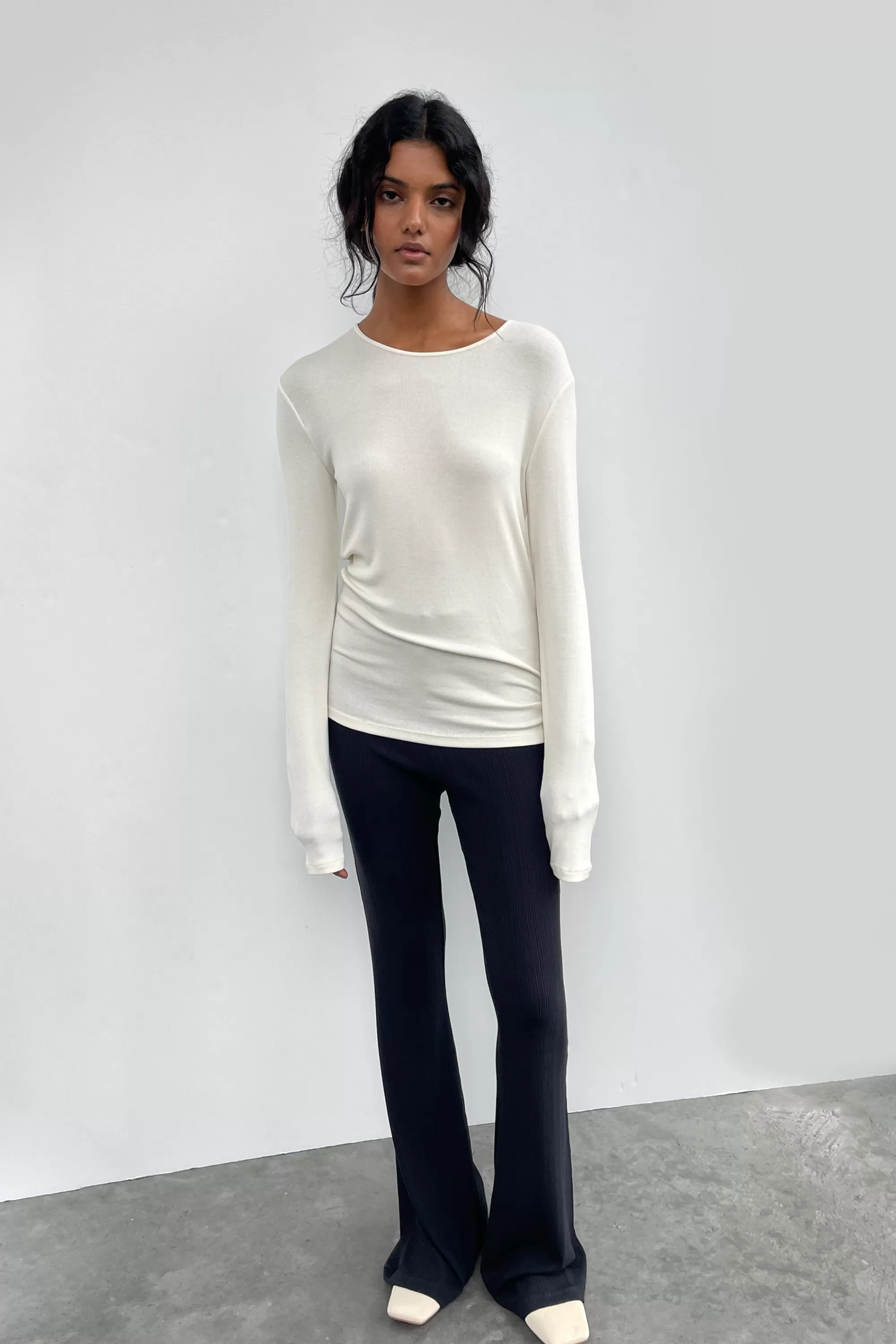 OAK + FORT RIBBED CREWNECK LONG SLEEVE | Women Tops