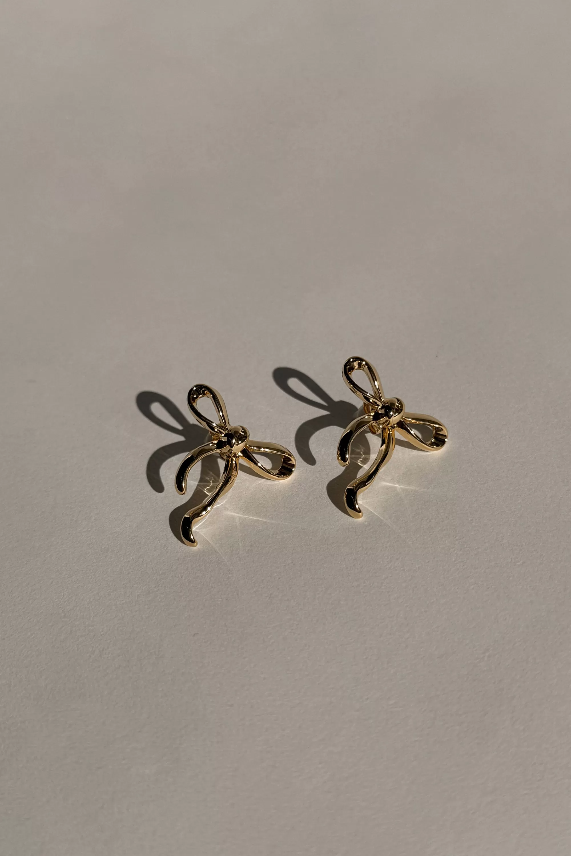 OAK + FORT RIBBON EARRING | Women Earrings | Earrings