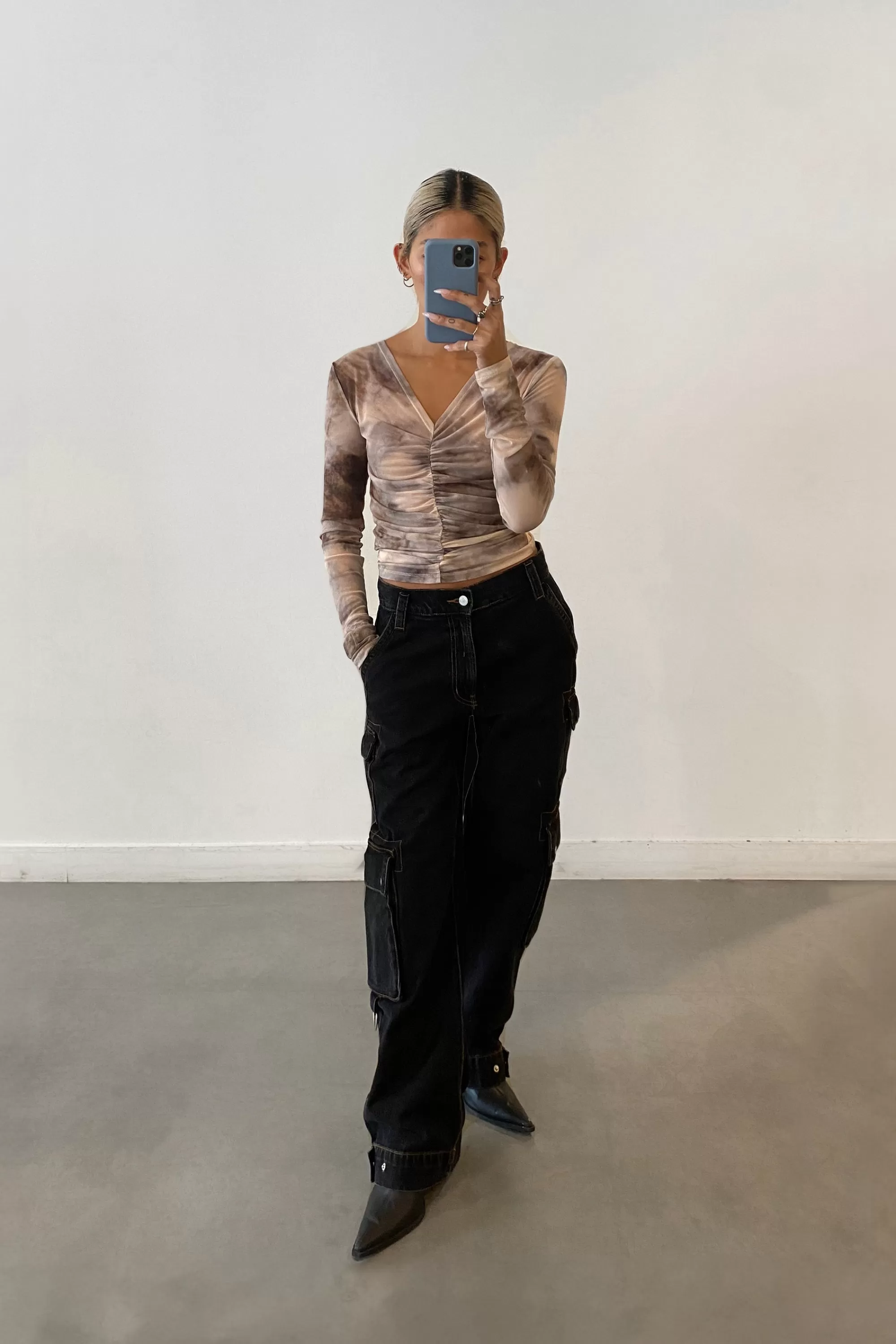 OAK + FORT RUCHED FRONT MESH TOP | Women Tops
