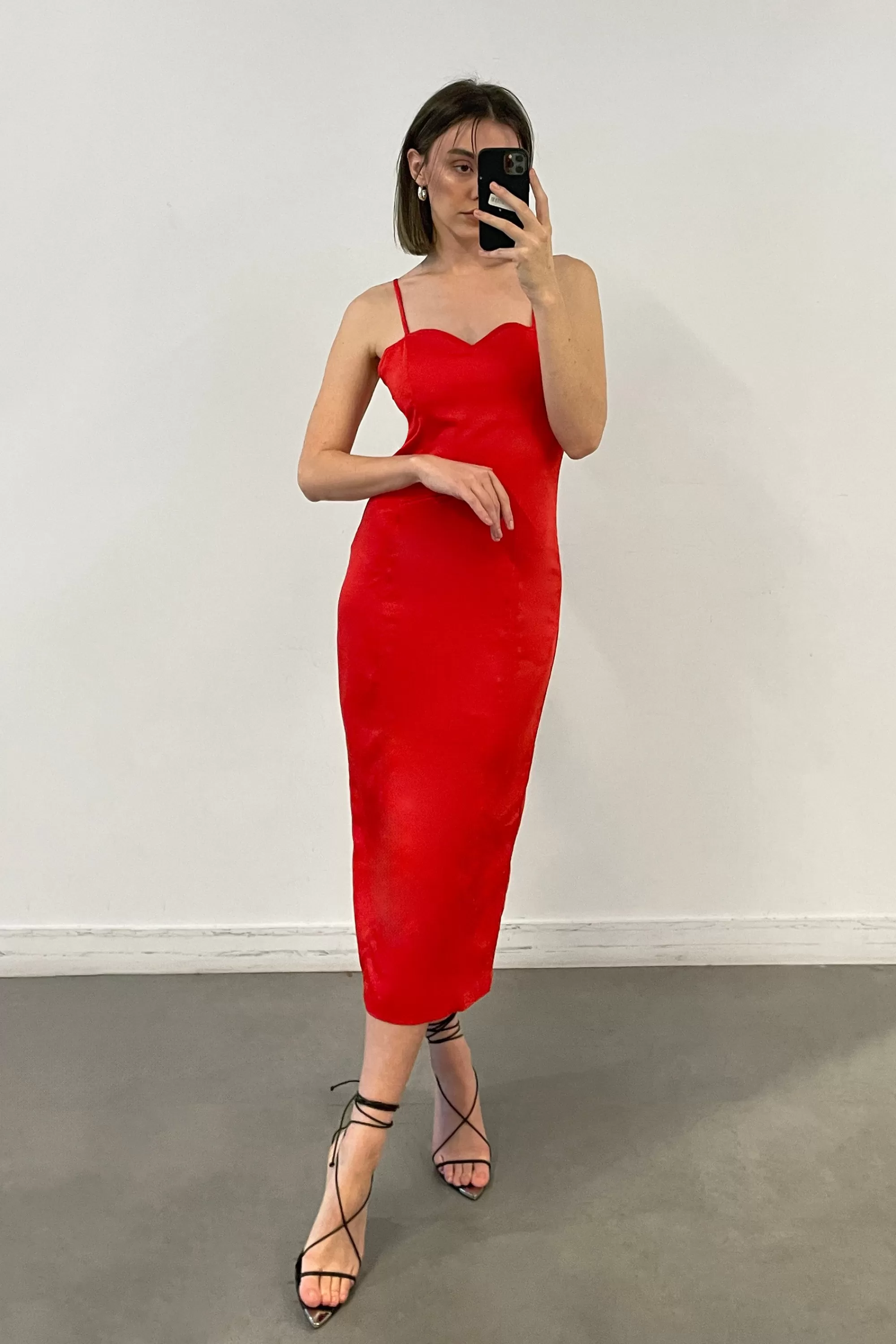 OAK + FORT SATIN SWEETHEART MIDI DRESS | Women Dresses