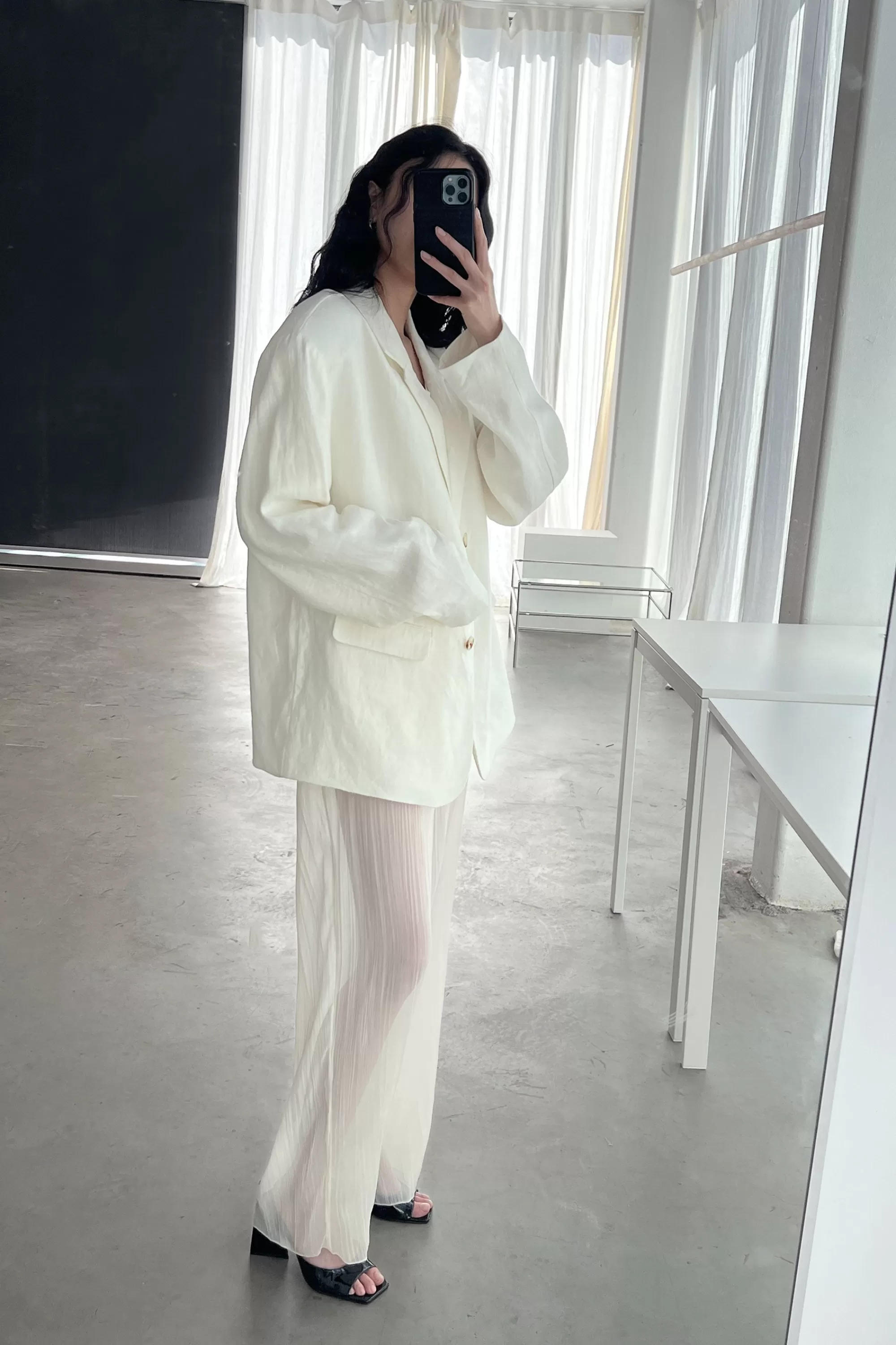 OAK + FORT SHEER CRINKLED STRAIGHT LEG PANT | Women Pants