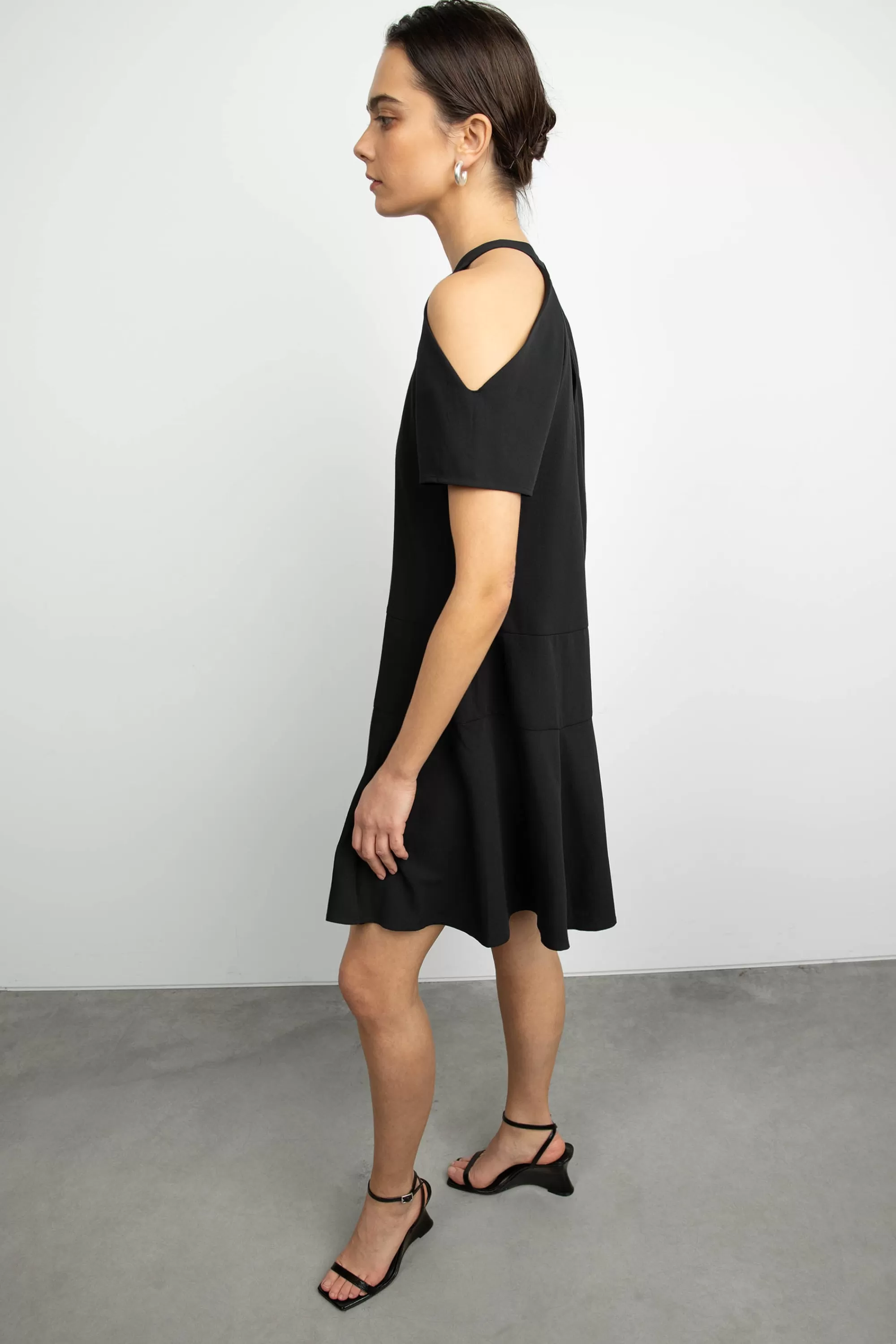 OAK + FORT SHORT SLEEVE MOCKNECK MINI DRESS | Women Dresses