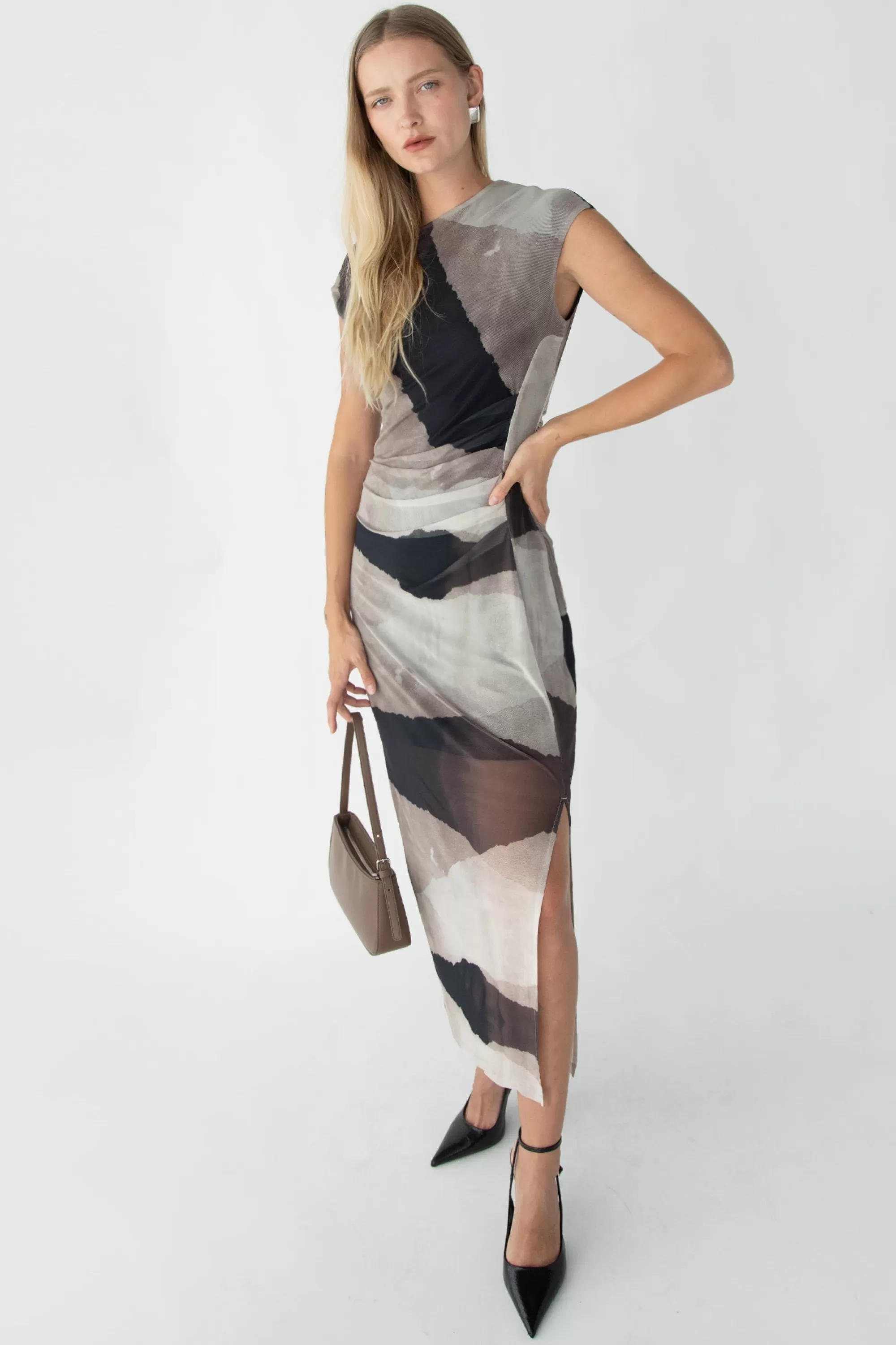 OAK + FORT SLEEVELESS PATTERENED MESH MAXI DRESS | Women Dresses
