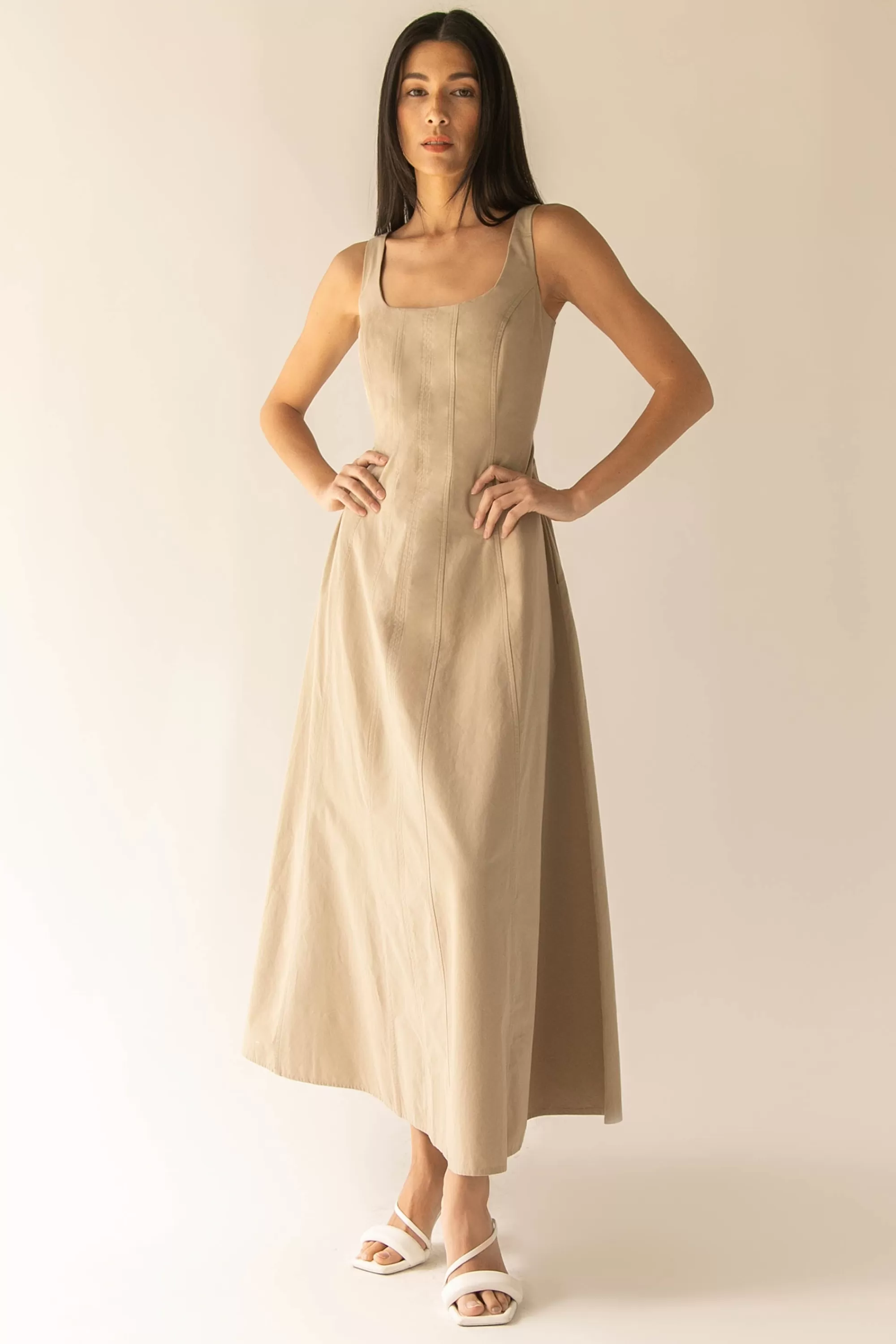 OAK + FORT SQUARE NECK MAXI DRESS | Women Dresses