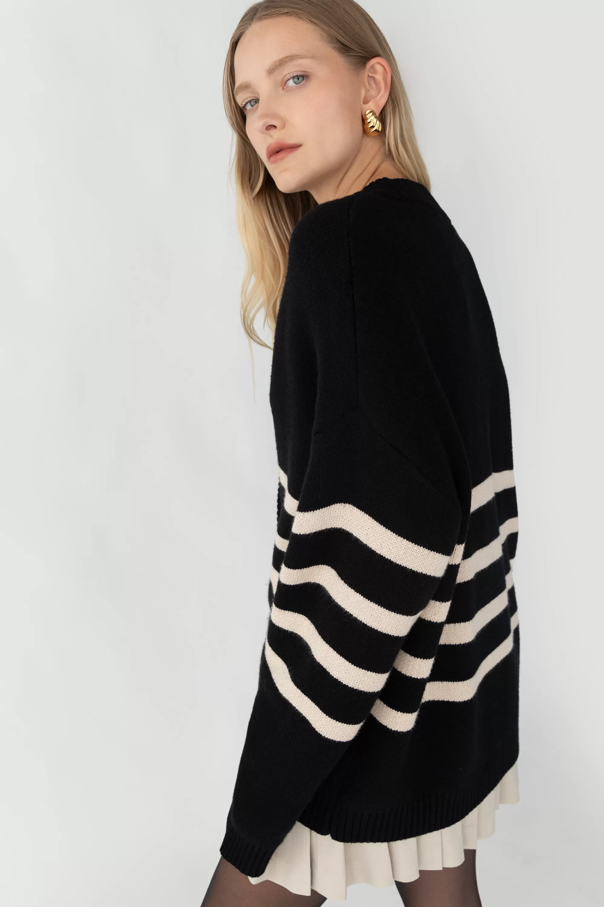 OAK + FORT STRIPED BUTTON FRONT CARDIGAN | Women Sweaters & Cardigans