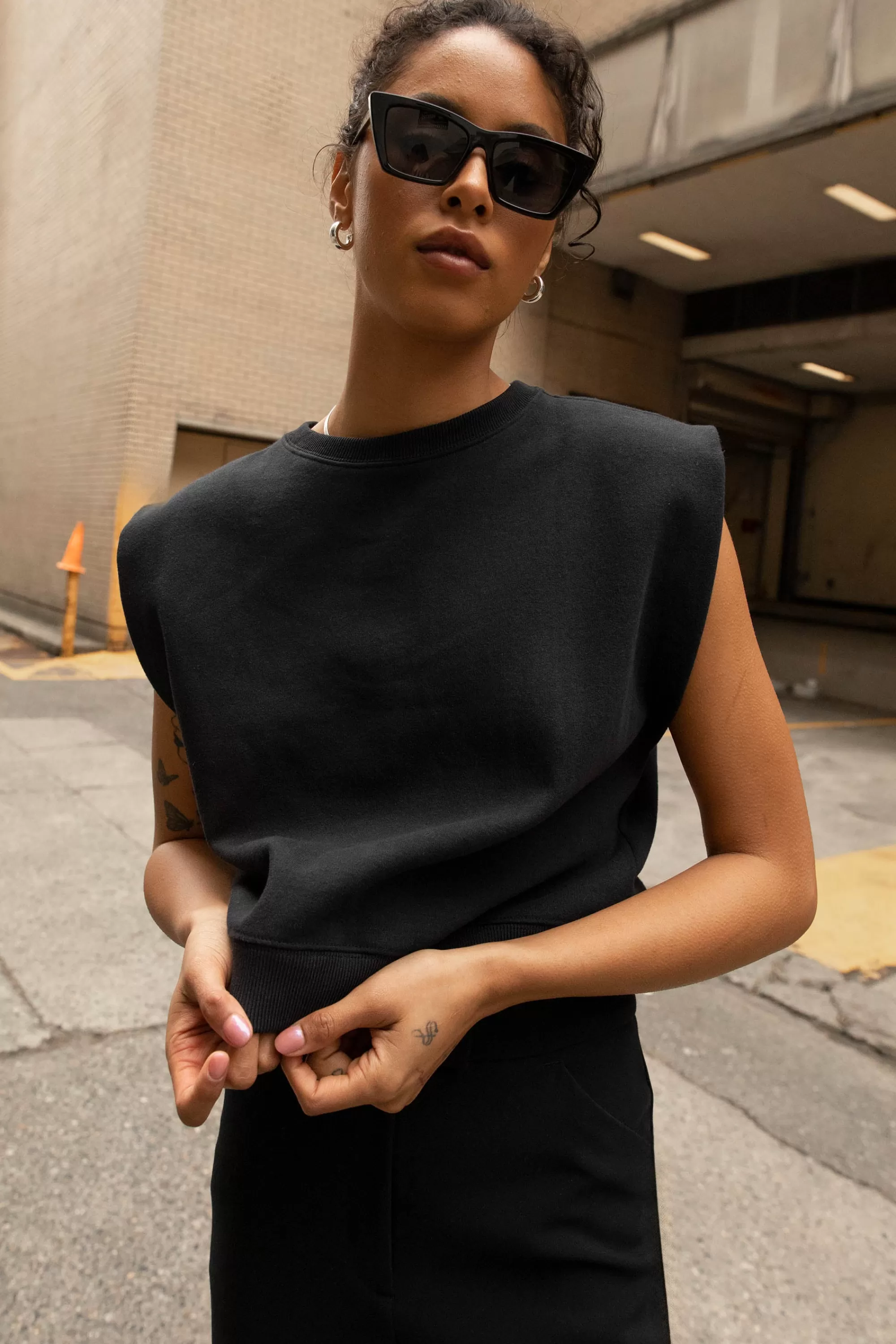 OAK + FORT STRUCTURED SHOULDER TANK | Women Tops