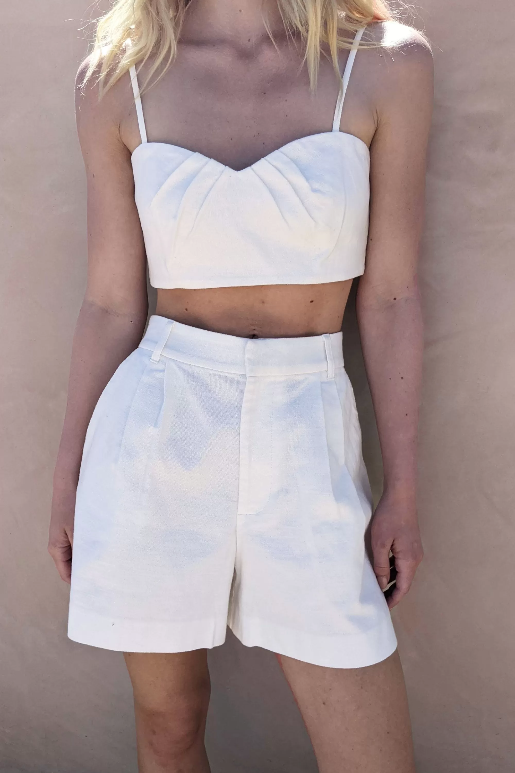 OAK + FORT SWEETHEART NECKLINE CROP TOP | Women Tops