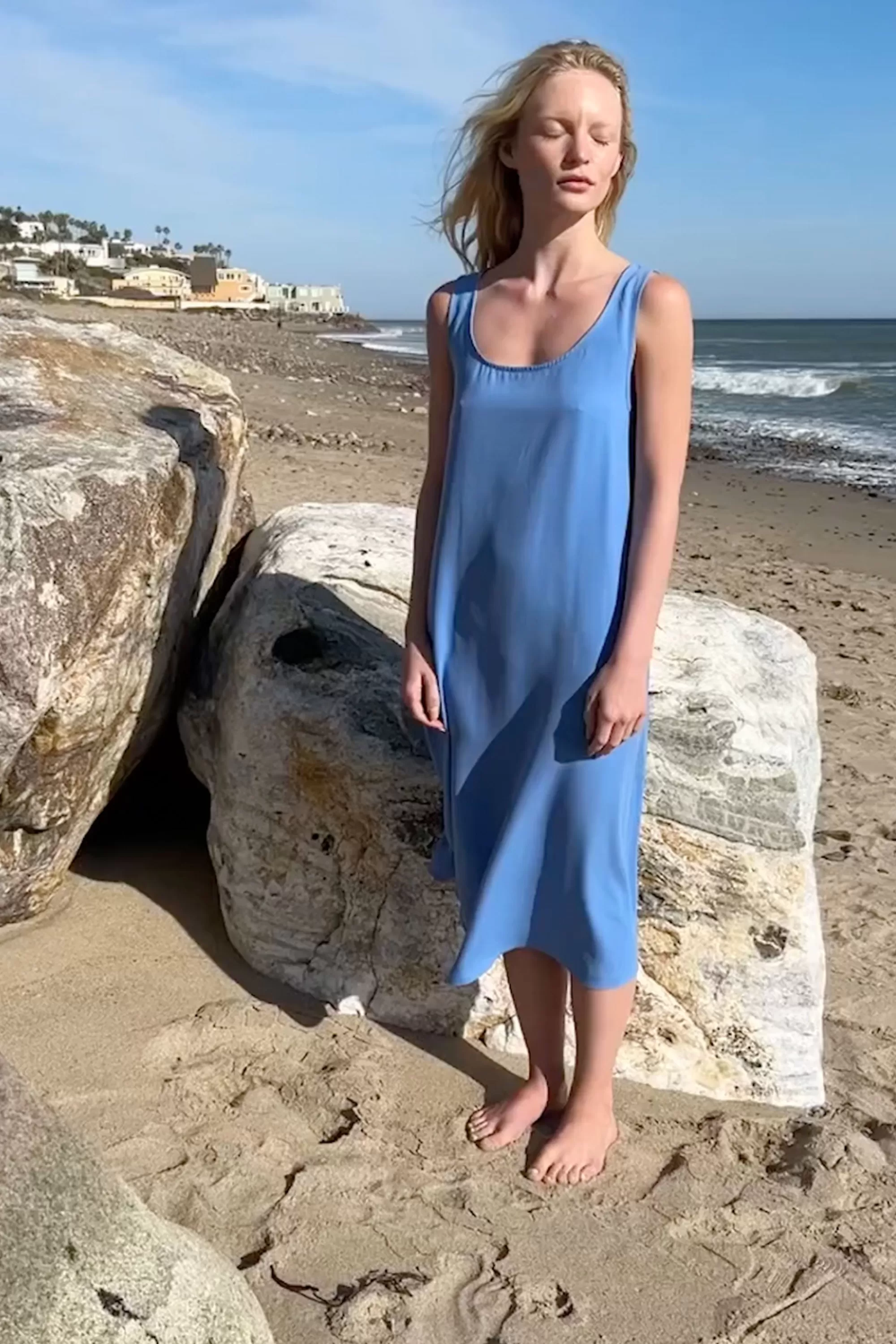 OAK + FORT TANK MIDI DRESS WITH POCKETS | Women Tops | Dresses