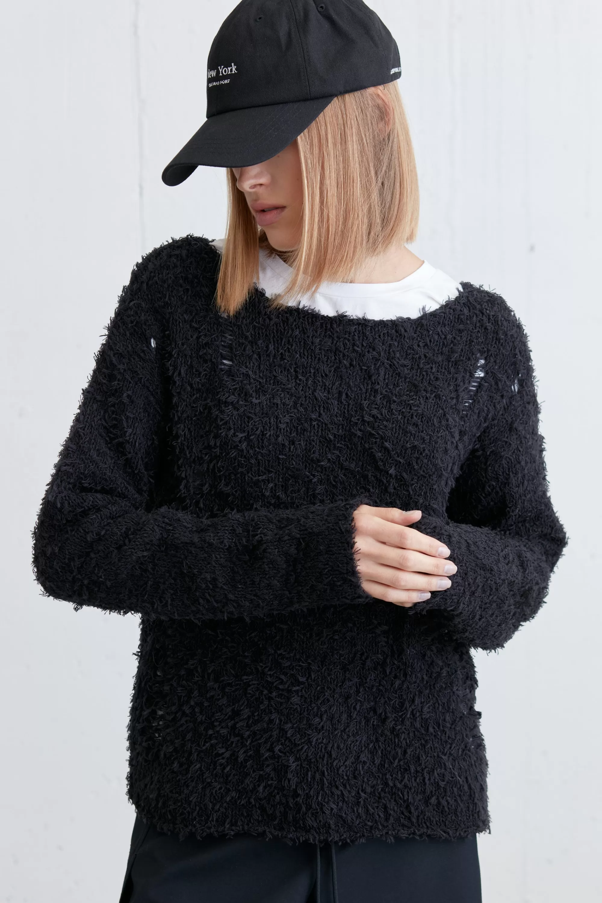 OAK + FORT TEXTURED DISTRESSED SWEATER | Women Sweaters & Cardigans