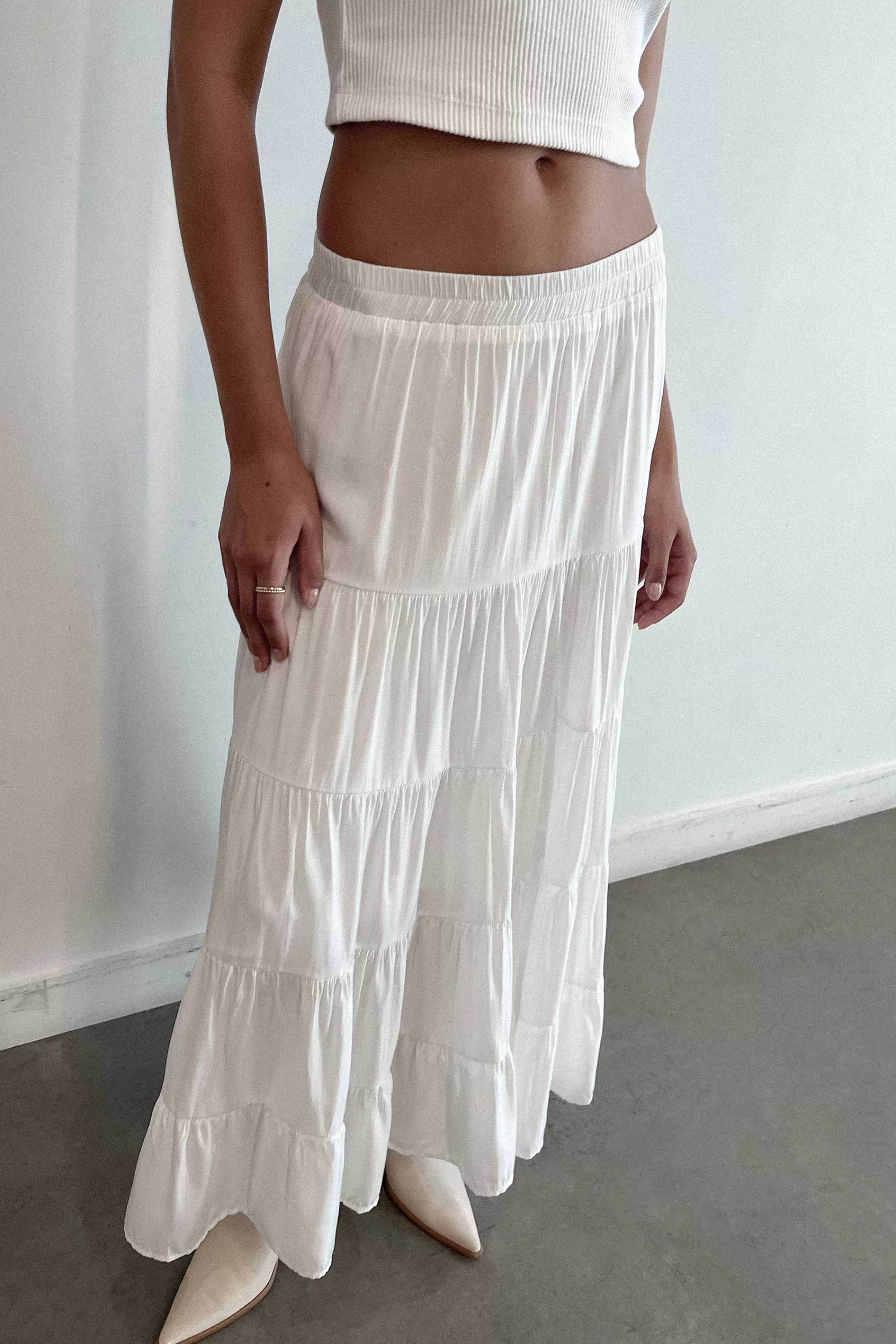 OAK + FORT TIERED SKIRT WITH ELASTIC WAISTBAND | Women Skirts