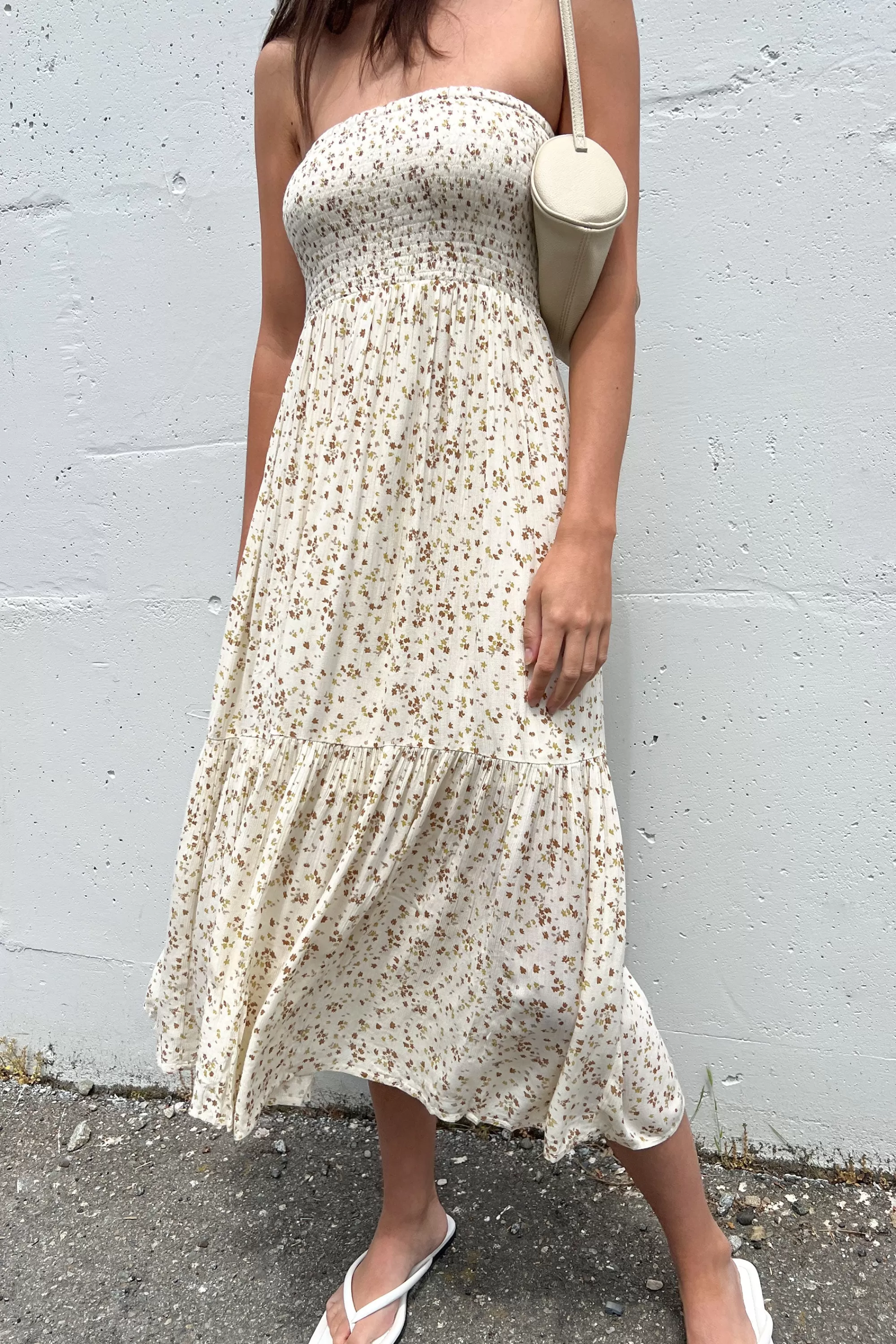 OAK + FORT TUBE FLORAL MIDI DRESS | Women Dresses
