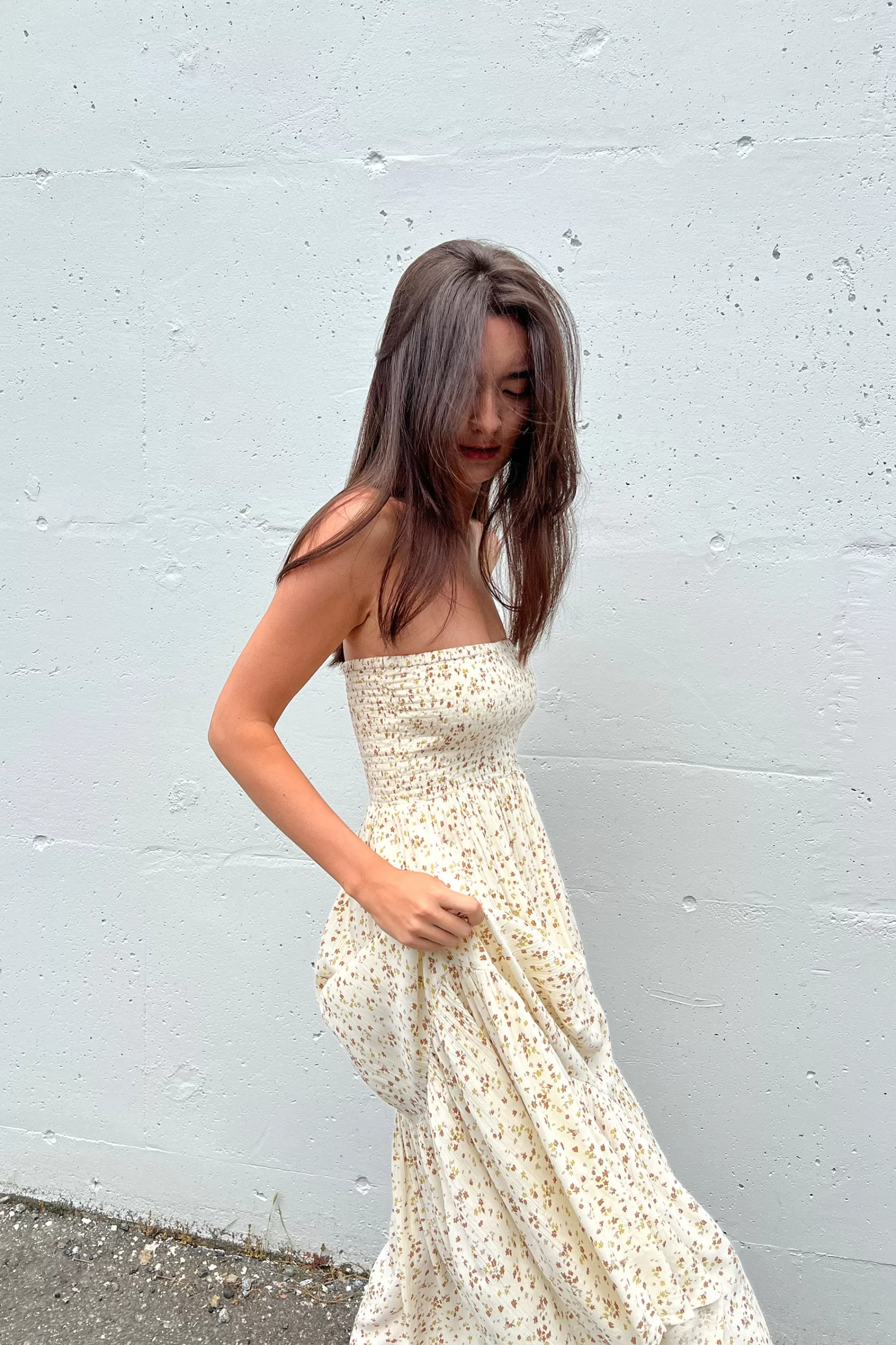 OAK + FORT TUBE FLORAL MIDI DRESS | Women Dresses
