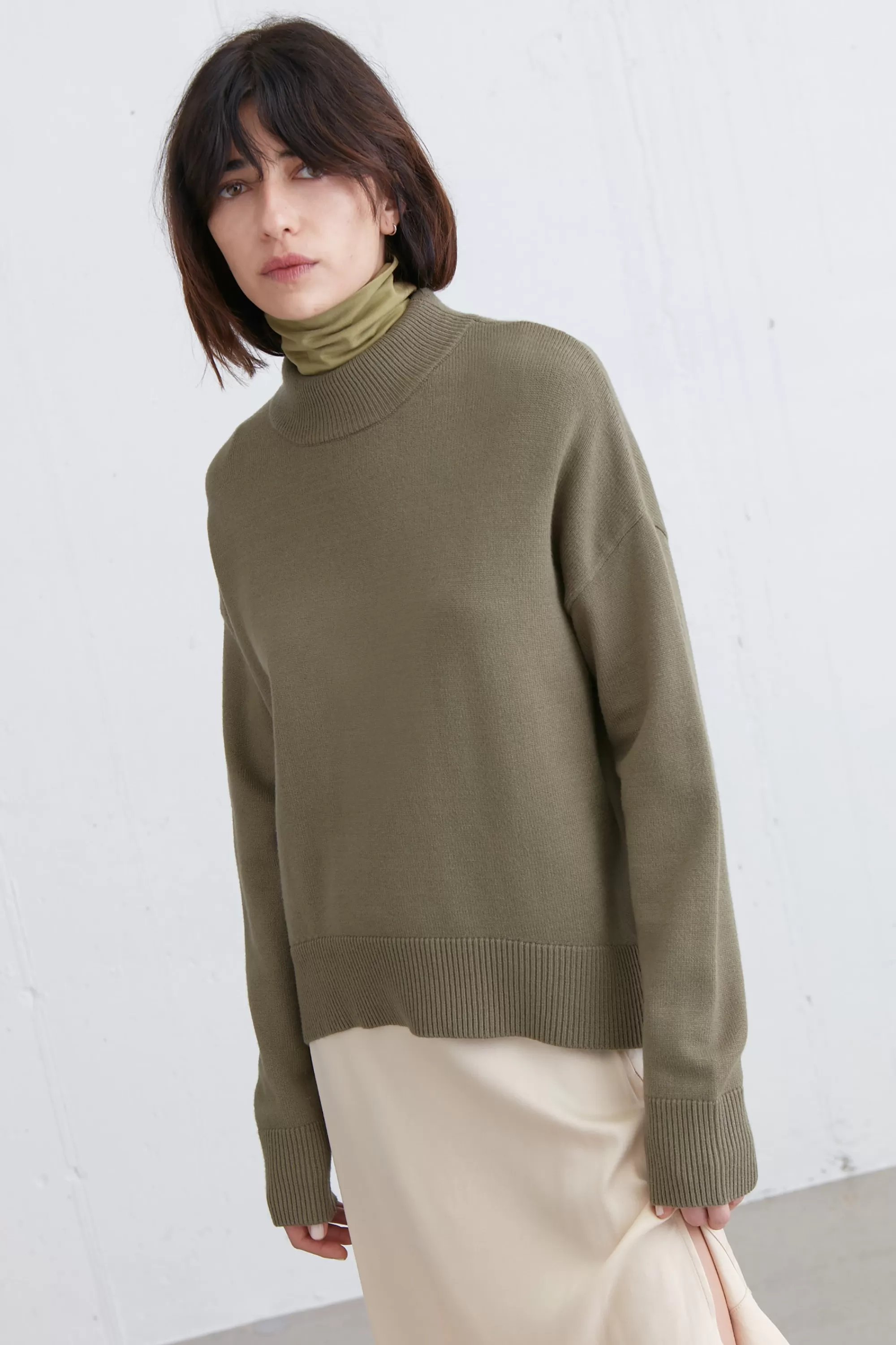 OAK + FORT TURTLENECK KNIT TOP | Women Tops