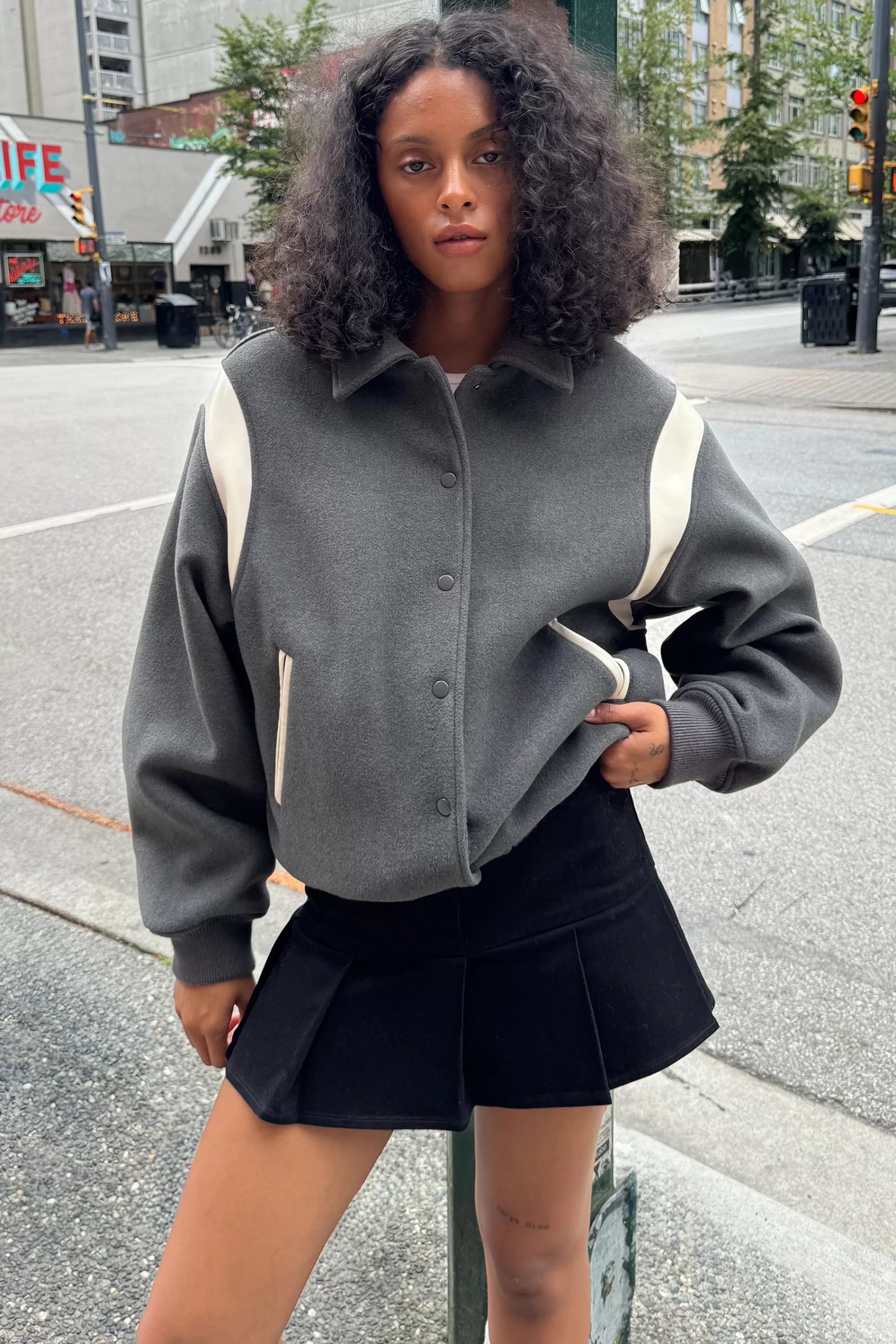 OAK + FORT VARSITY WOOL BLEND BOMBER | Women Coats & Jackets