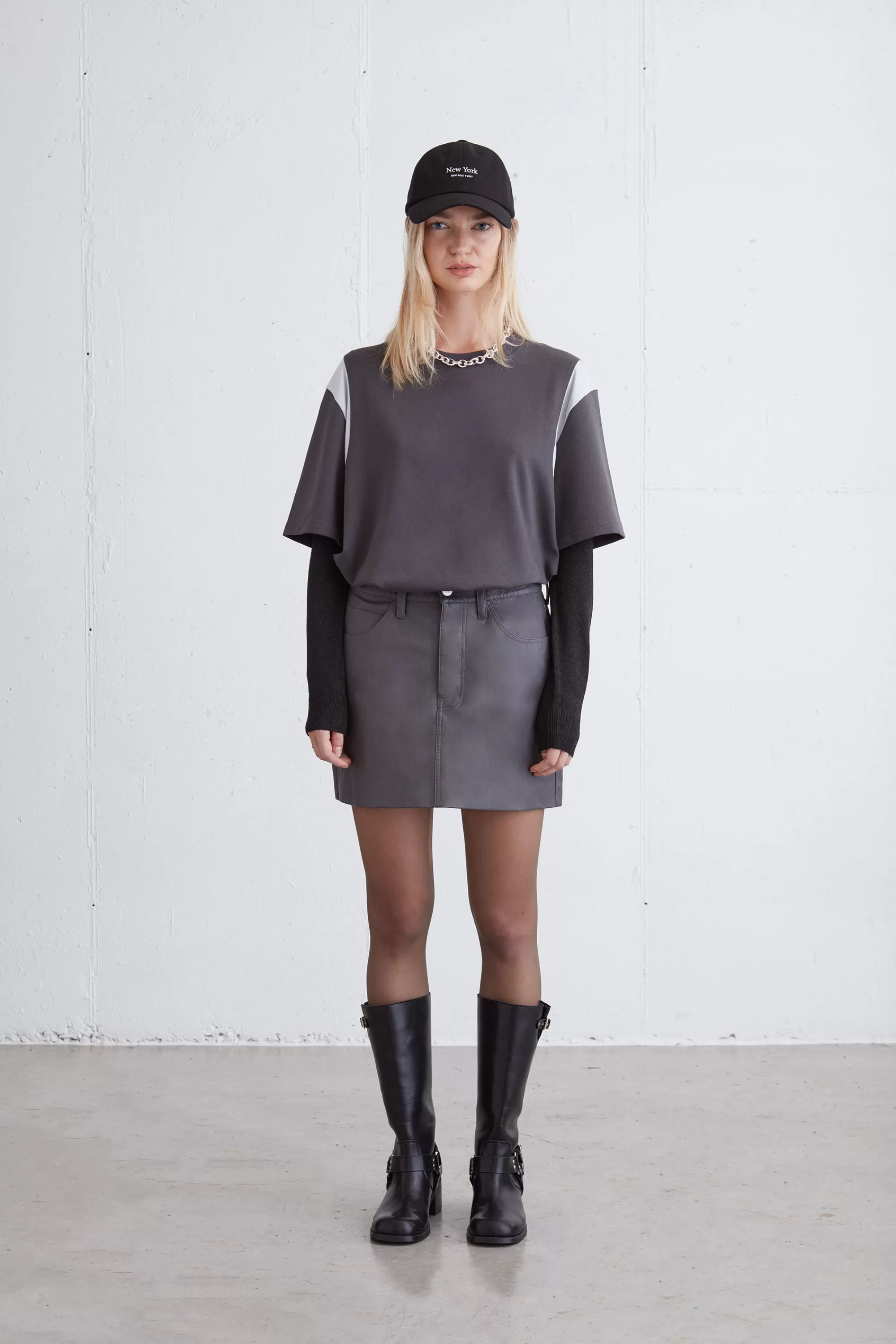 OAK + FORT VEGAN LEATHER MINI SKIRT | Women Skirts