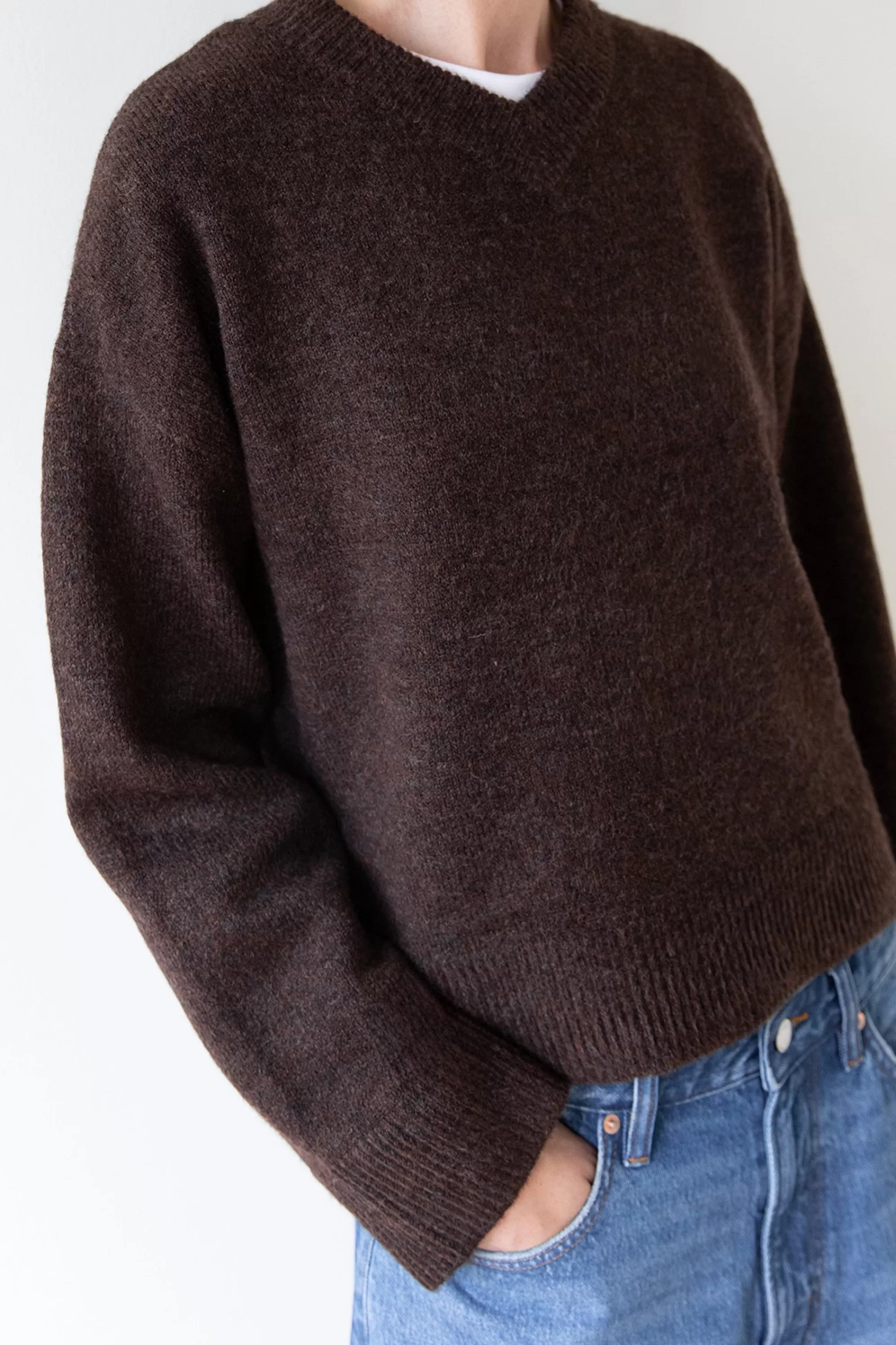 OAK + FORT V-NECK SWEATER | Women Sweaters & Cardigans