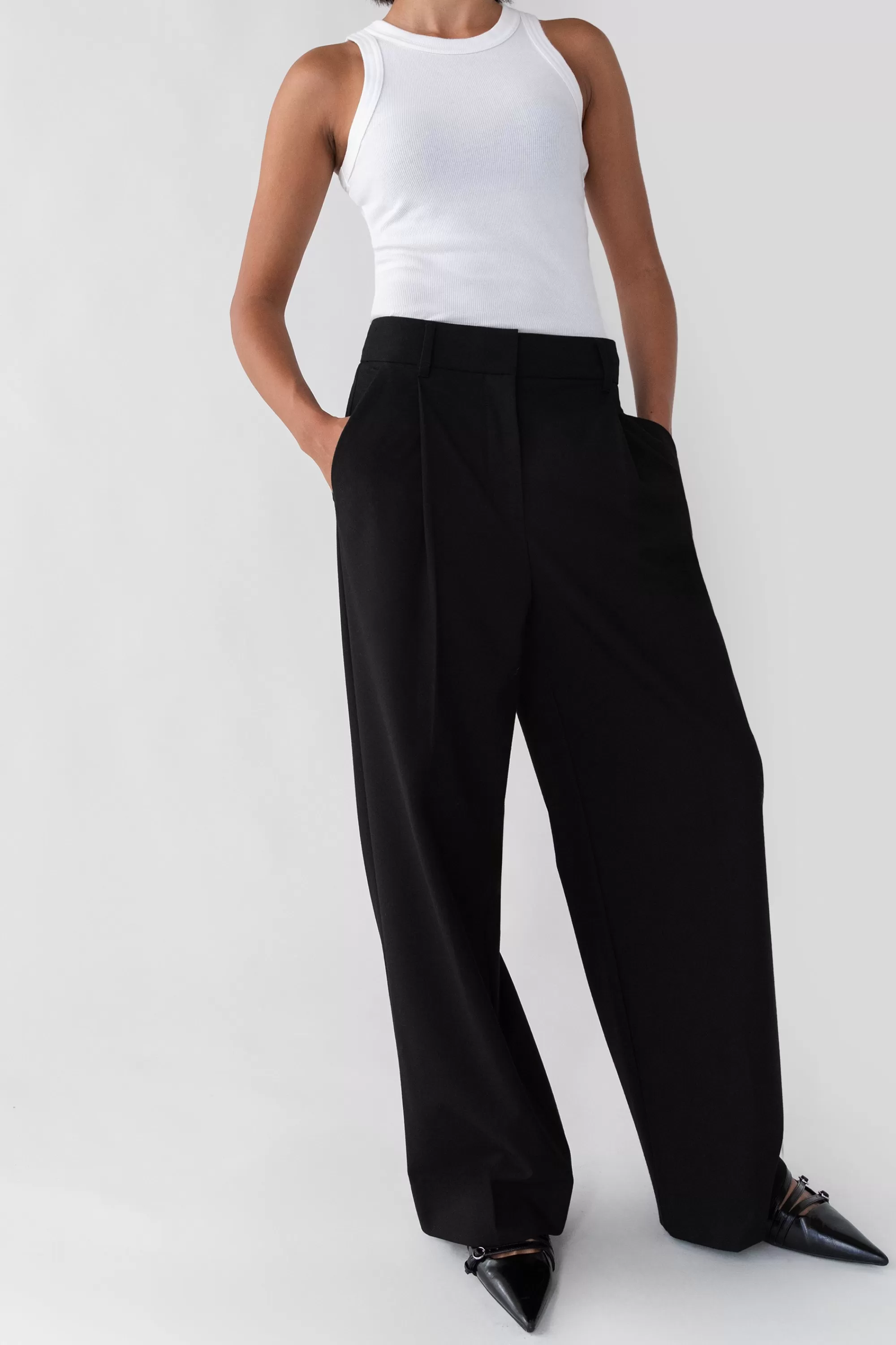 OAK + FORT WIDE LEG HIGH-RISE DRESS PANT | Women Pants